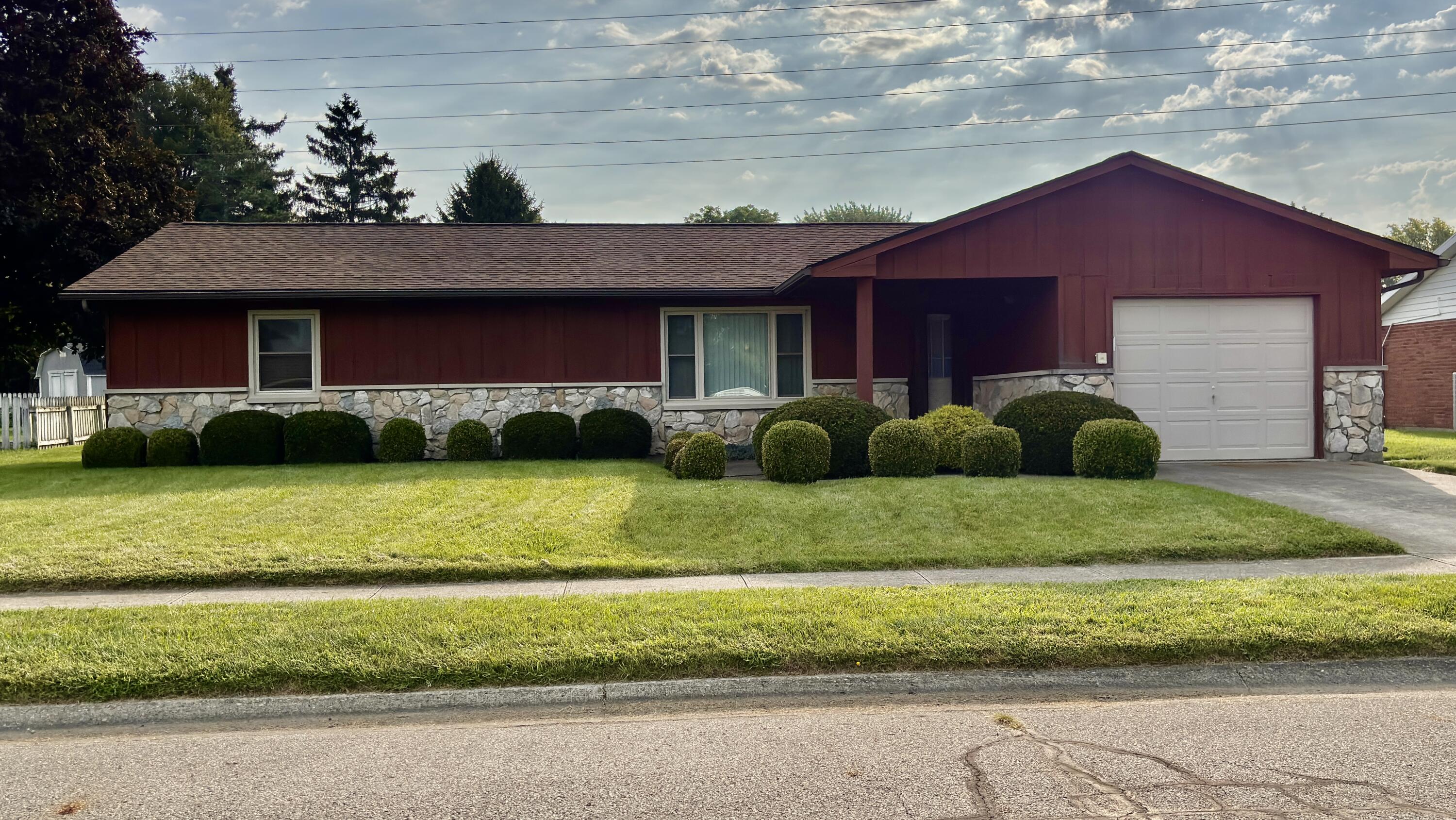 25 Newton, Pleasant Hill, Ohio 45359
