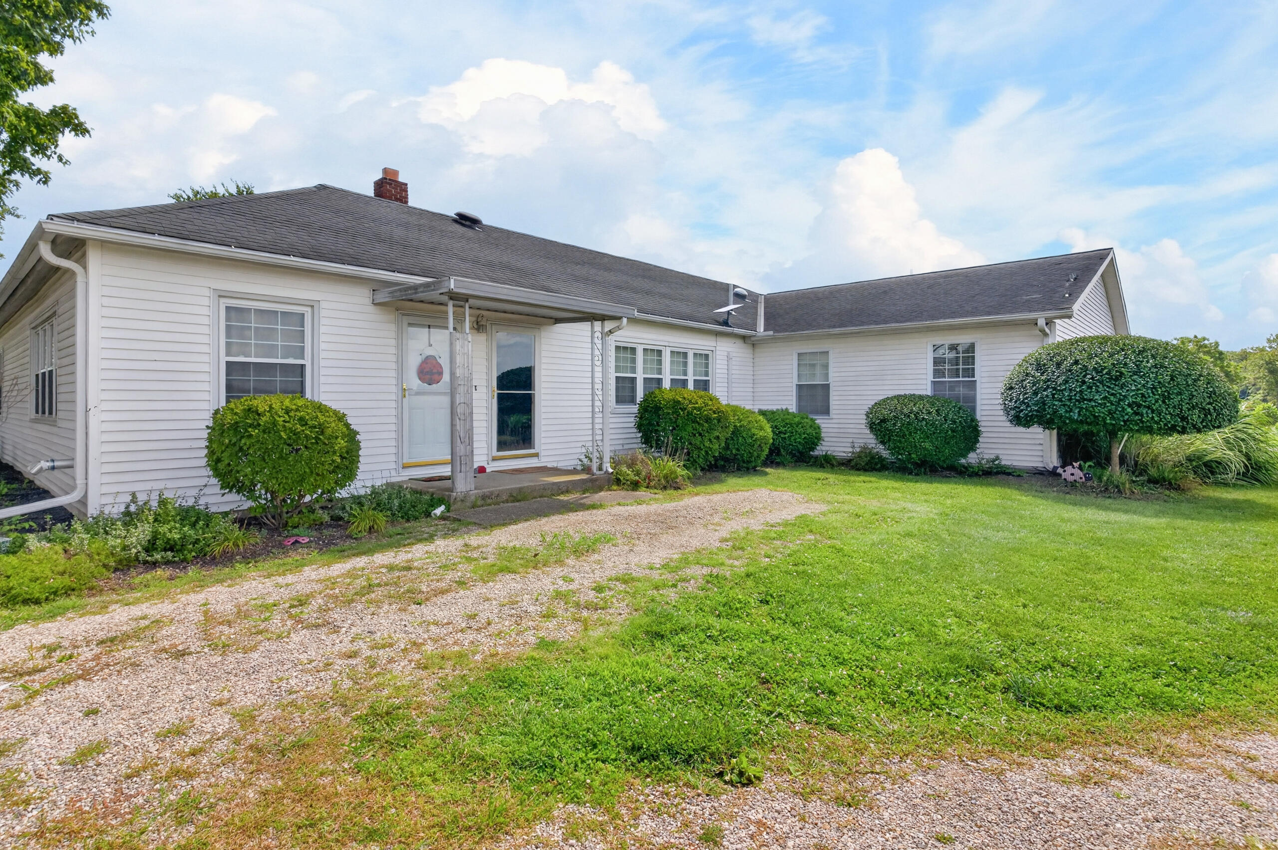 6693 Township Road 30, De Graff, Ohio 43318
