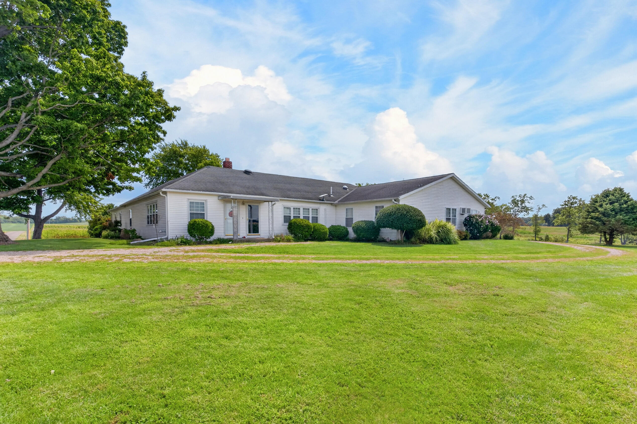 6693 Township Road 30, De Graff, Ohio 43318