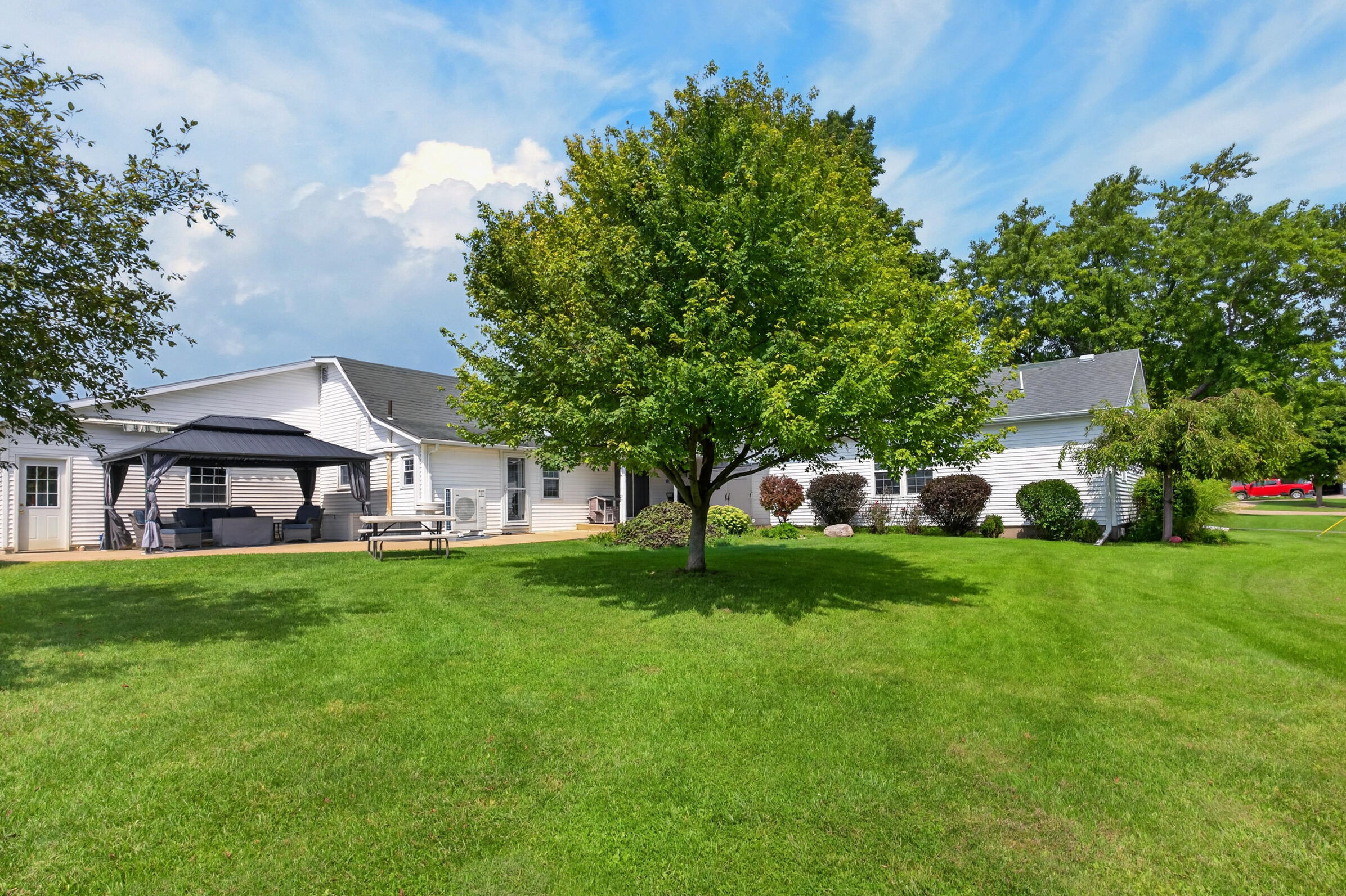 6693 Township Road 30, De Graff, Ohio 43318