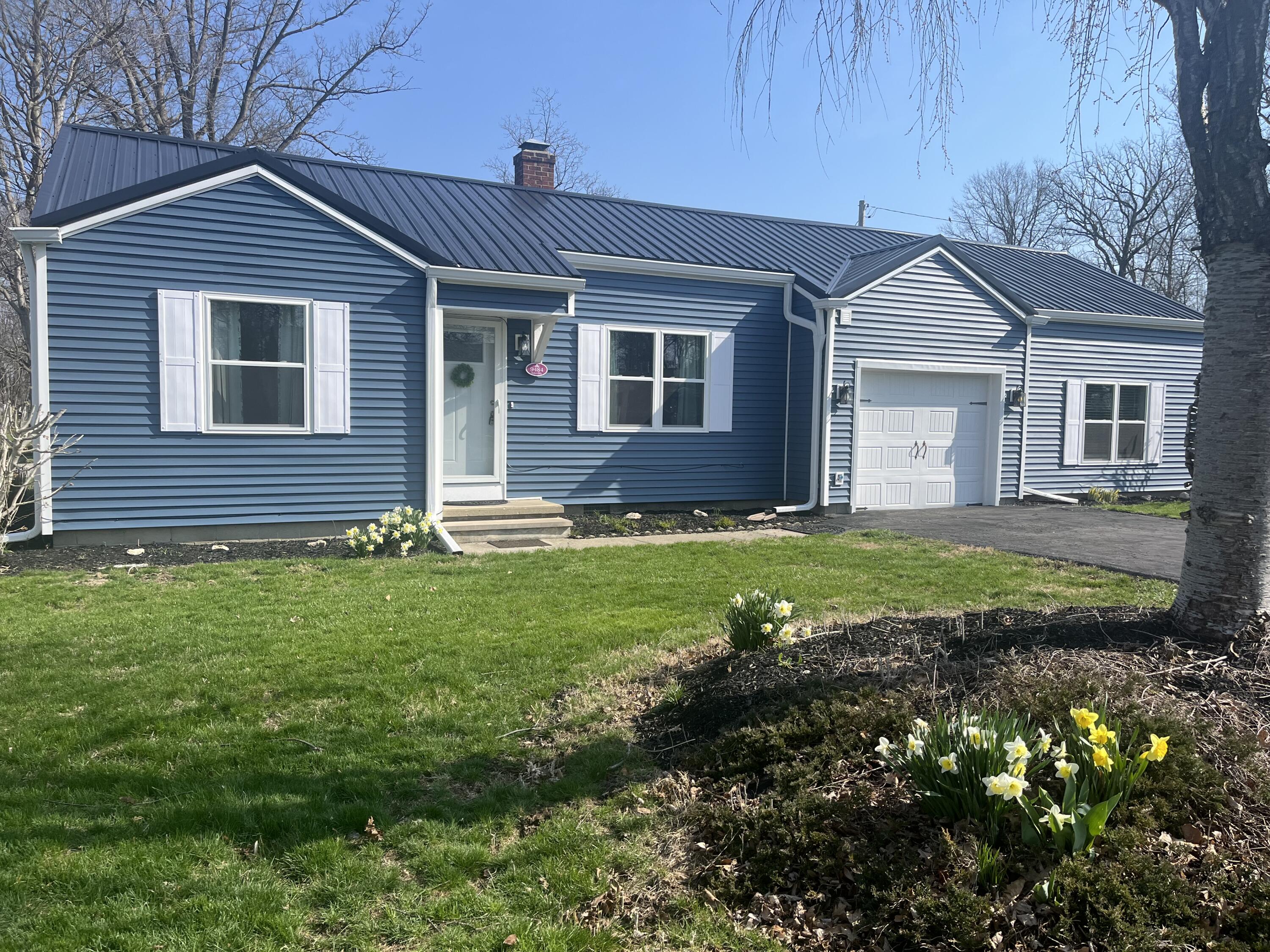 9484 Buckeye, Huntsville, Ohio 43324