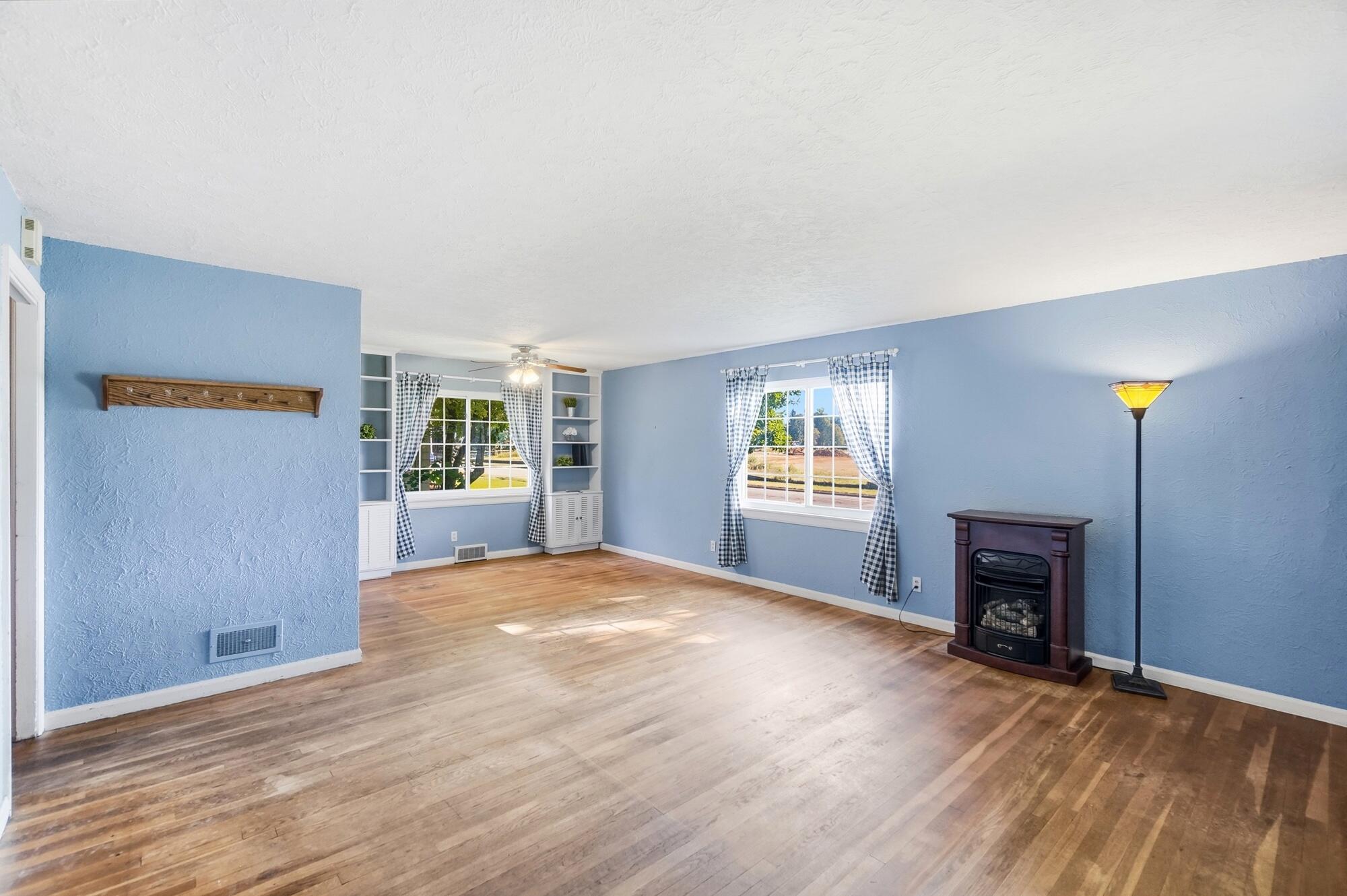 260 2nd, Springfield, Ohio 45504
