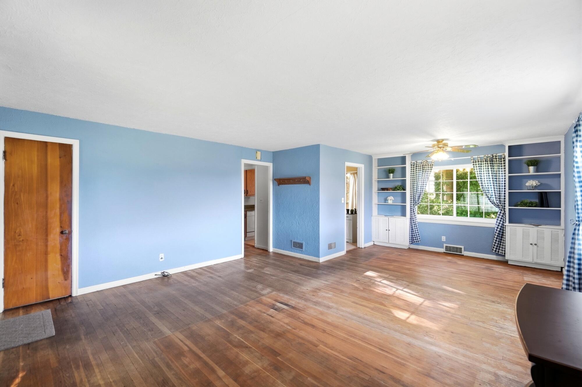 260 2nd, Springfield, Ohio 45504
