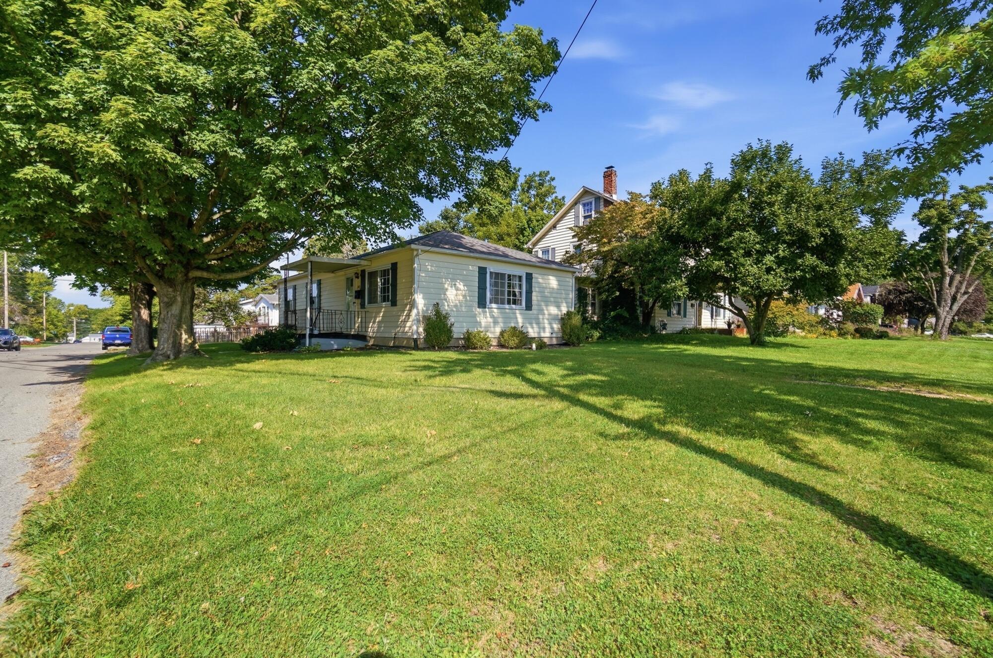 260 2nd, Springfield, Ohio 45504