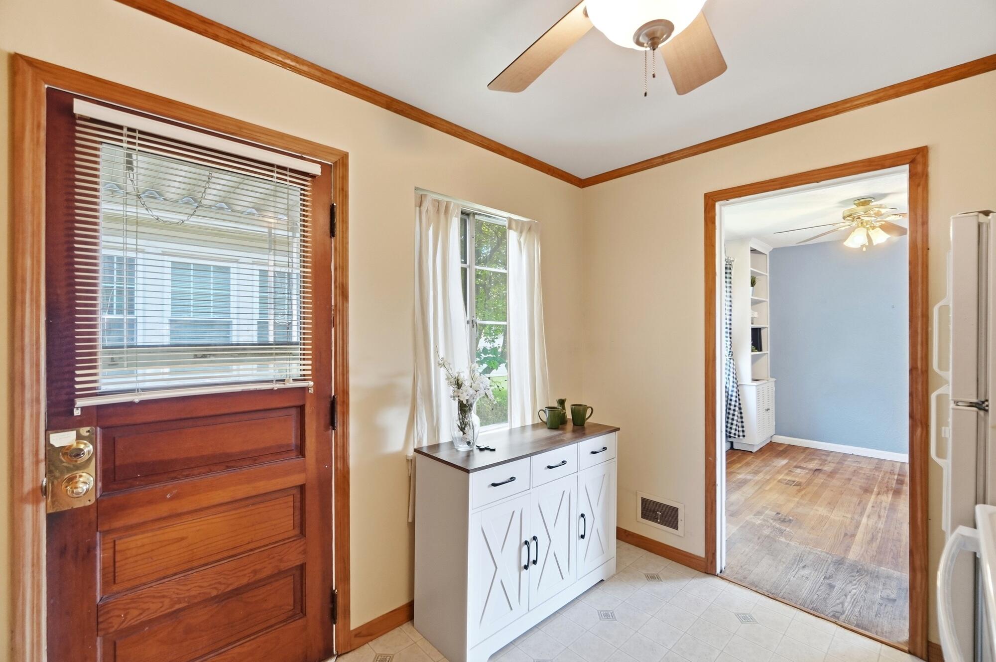 260 2nd, Springfield, Ohio 45504