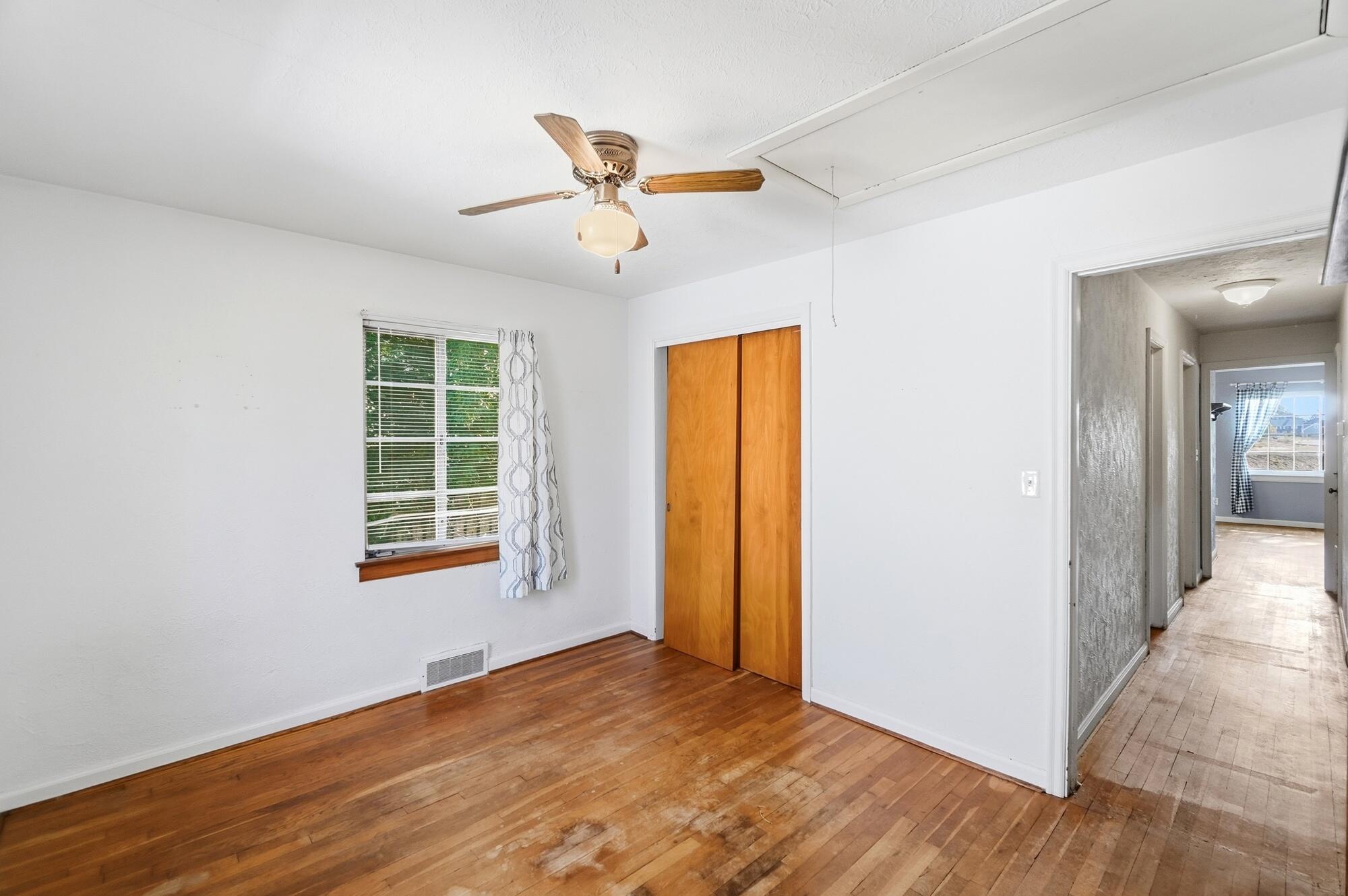 260 2nd, Springfield, Ohio 45504