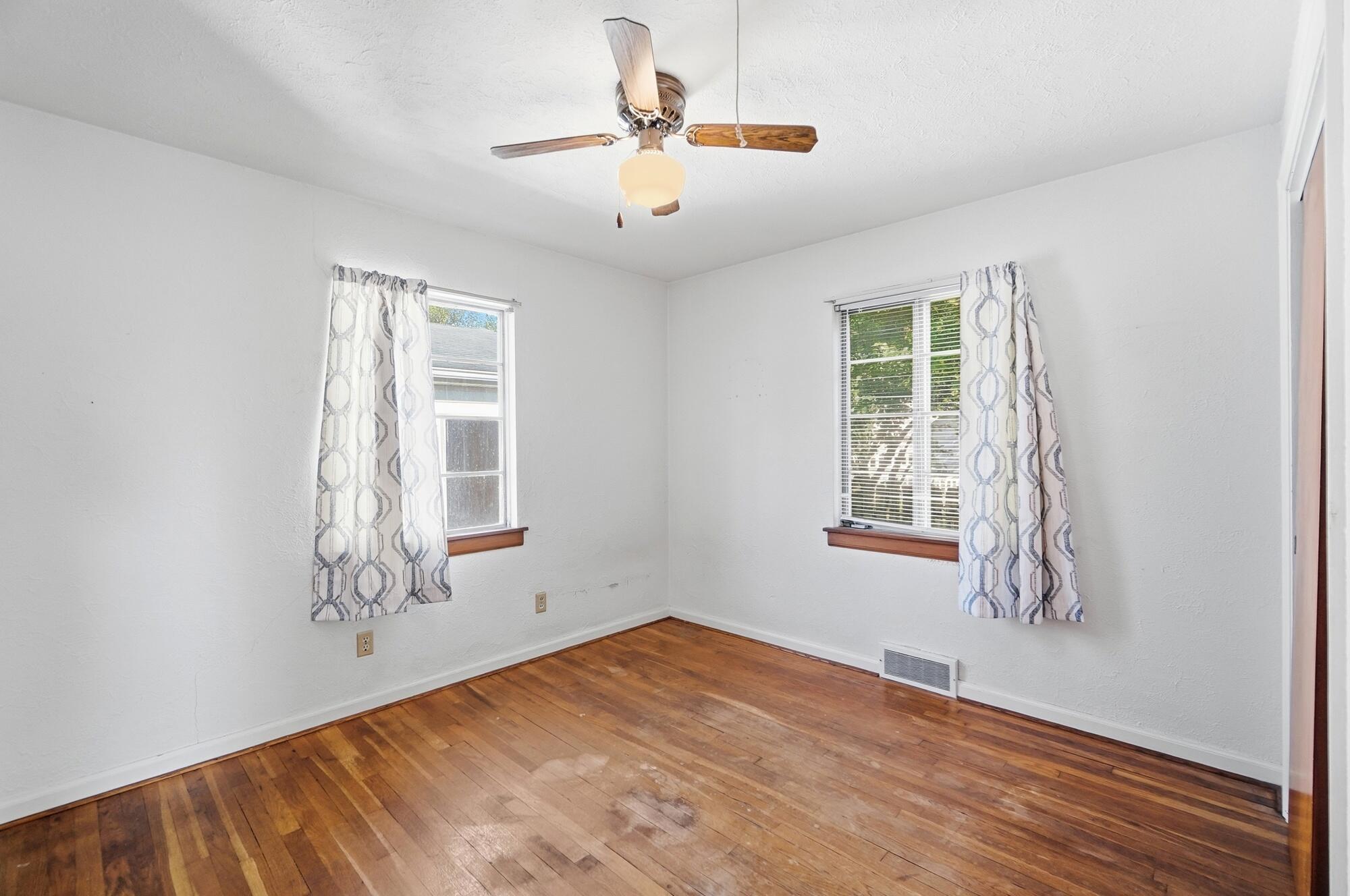 260 2nd, Springfield, Ohio 45504