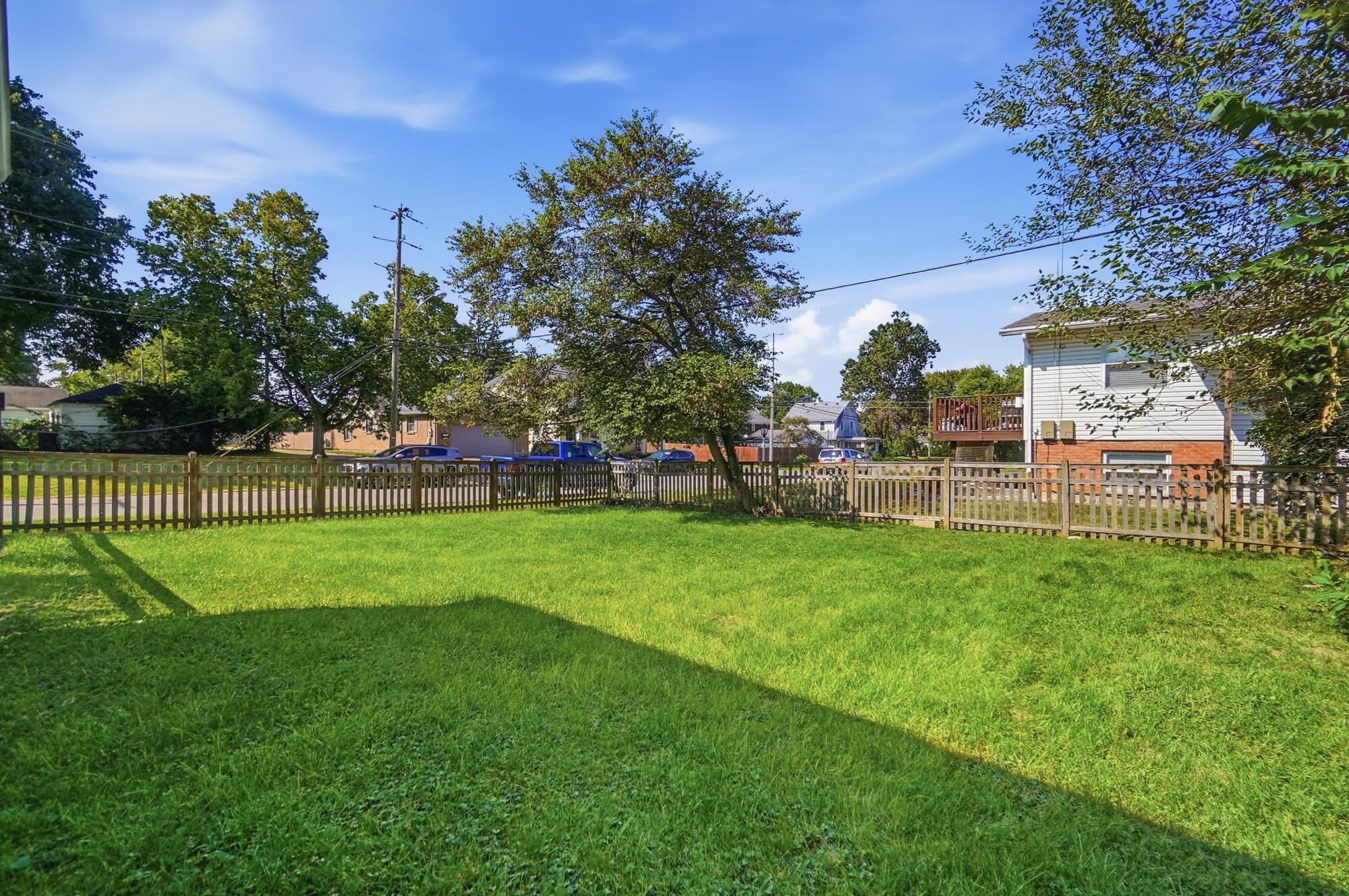 260 2nd, Springfield, Ohio 45504