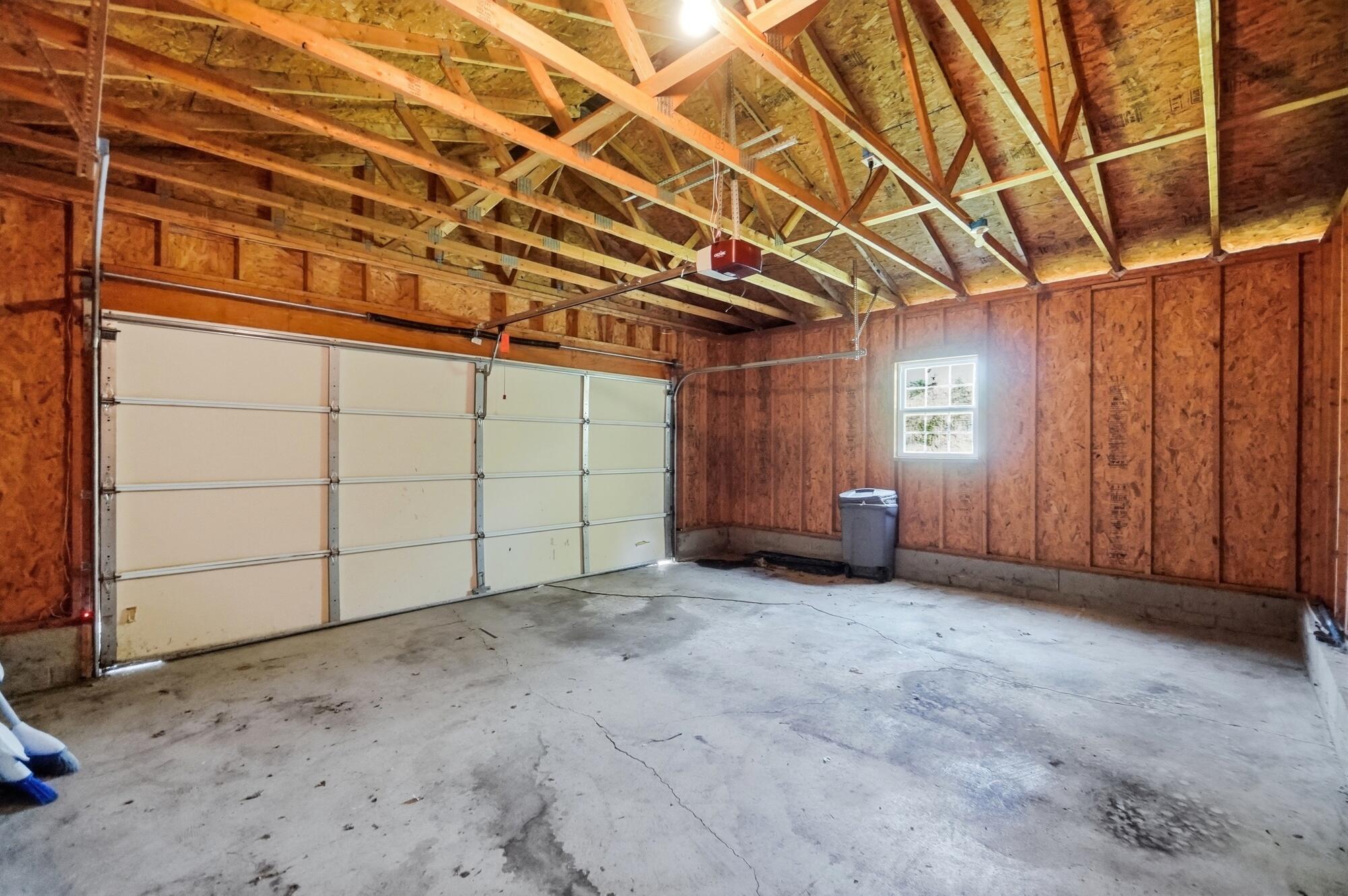 260 2nd, Springfield, Ohio 45504