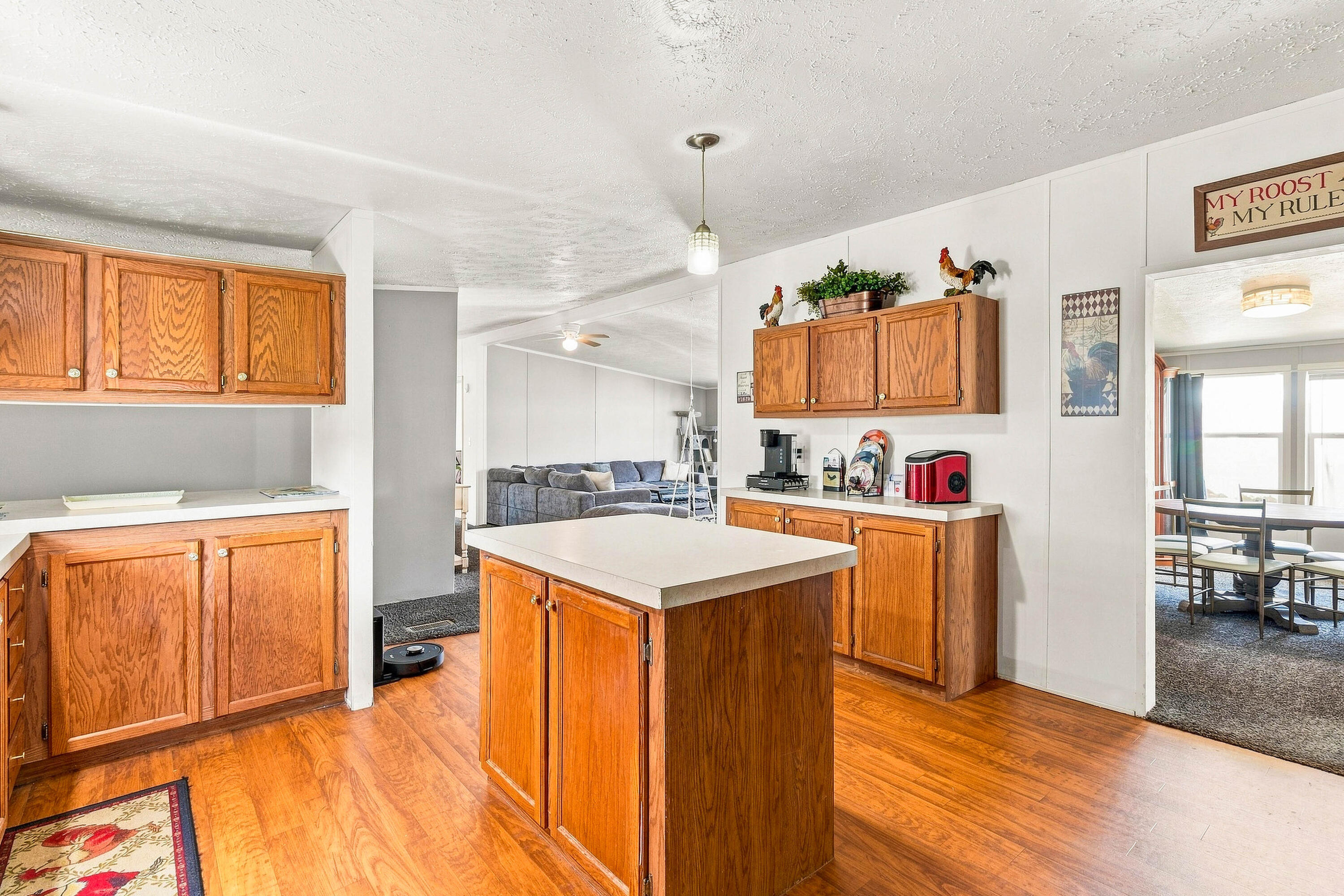 1102 Apple Blossom, Sidney, Ohio 45365