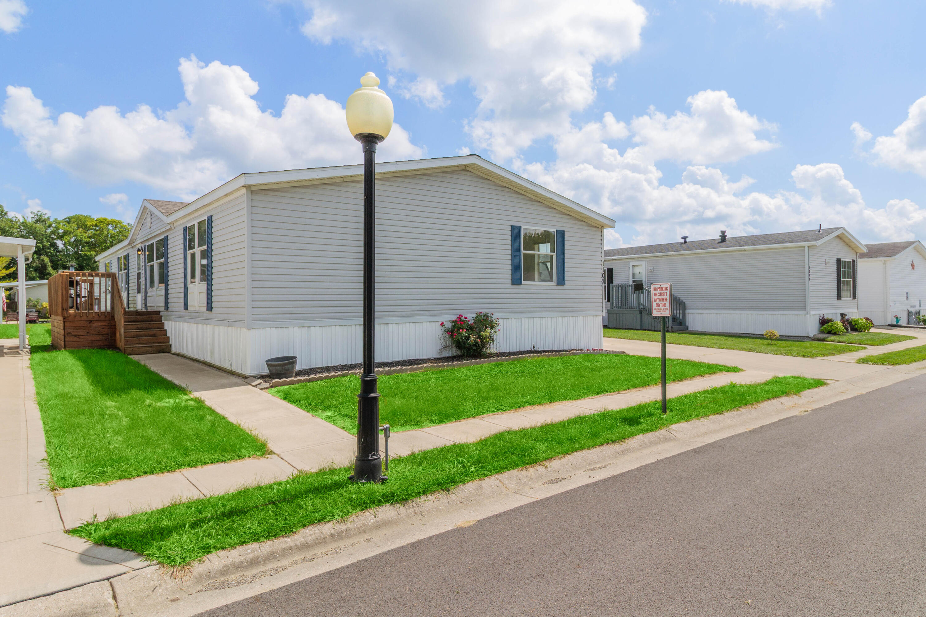 1102 Apple Blossom, Sidney, Ohio 45365