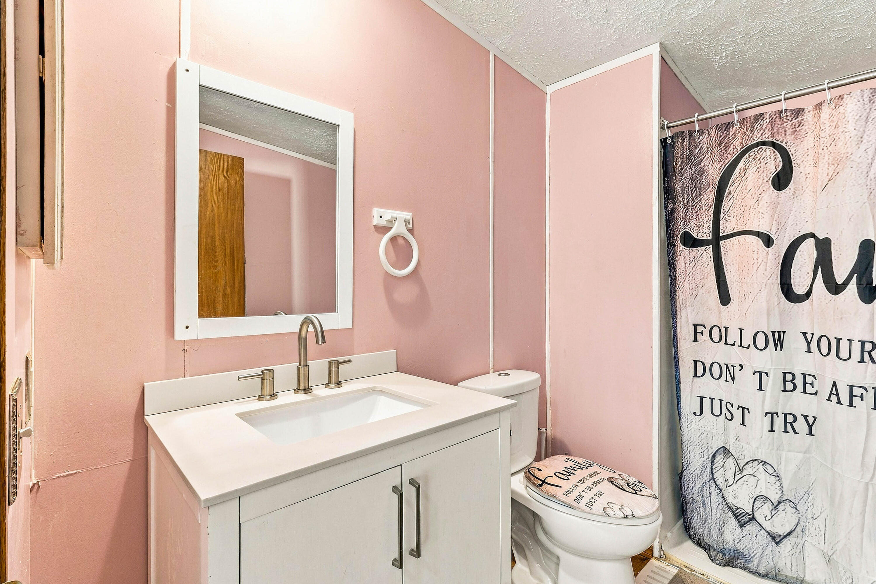 1102 Apple Blossom, Sidney, Ohio 45365
