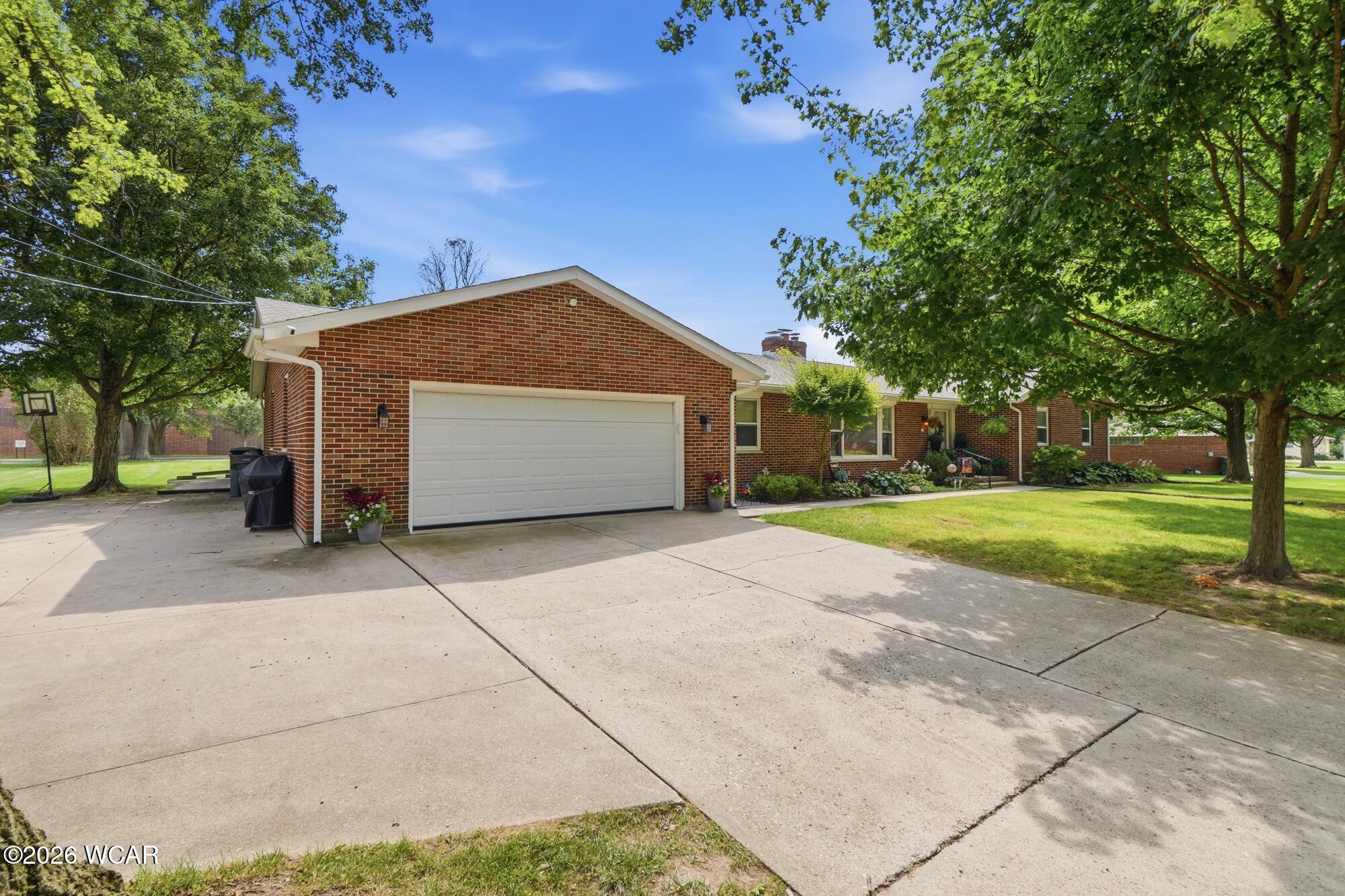 2643 Elmview Drive, Lima, Ohio
