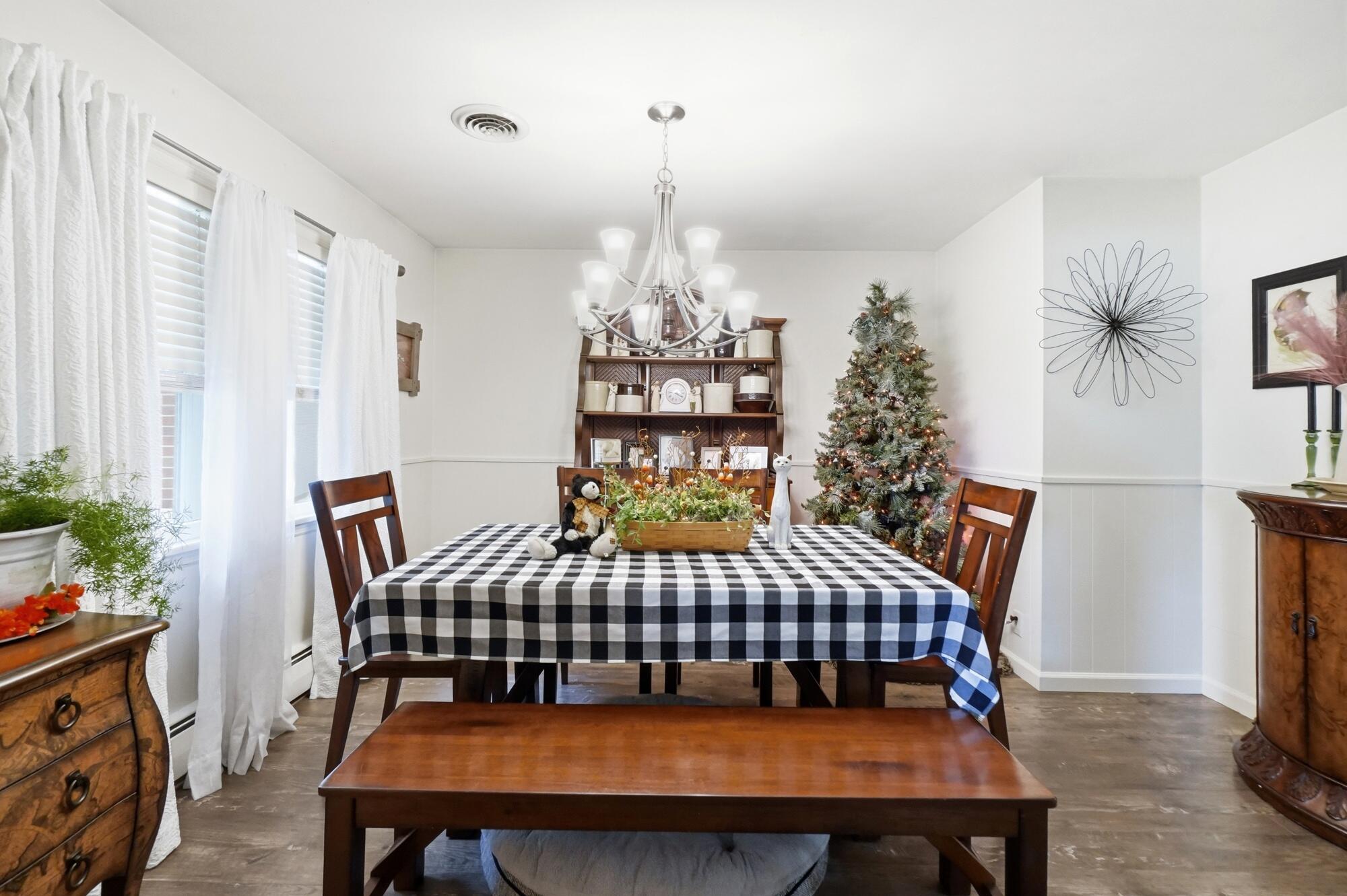 2643 Elmview, Lima, Ohio 45806