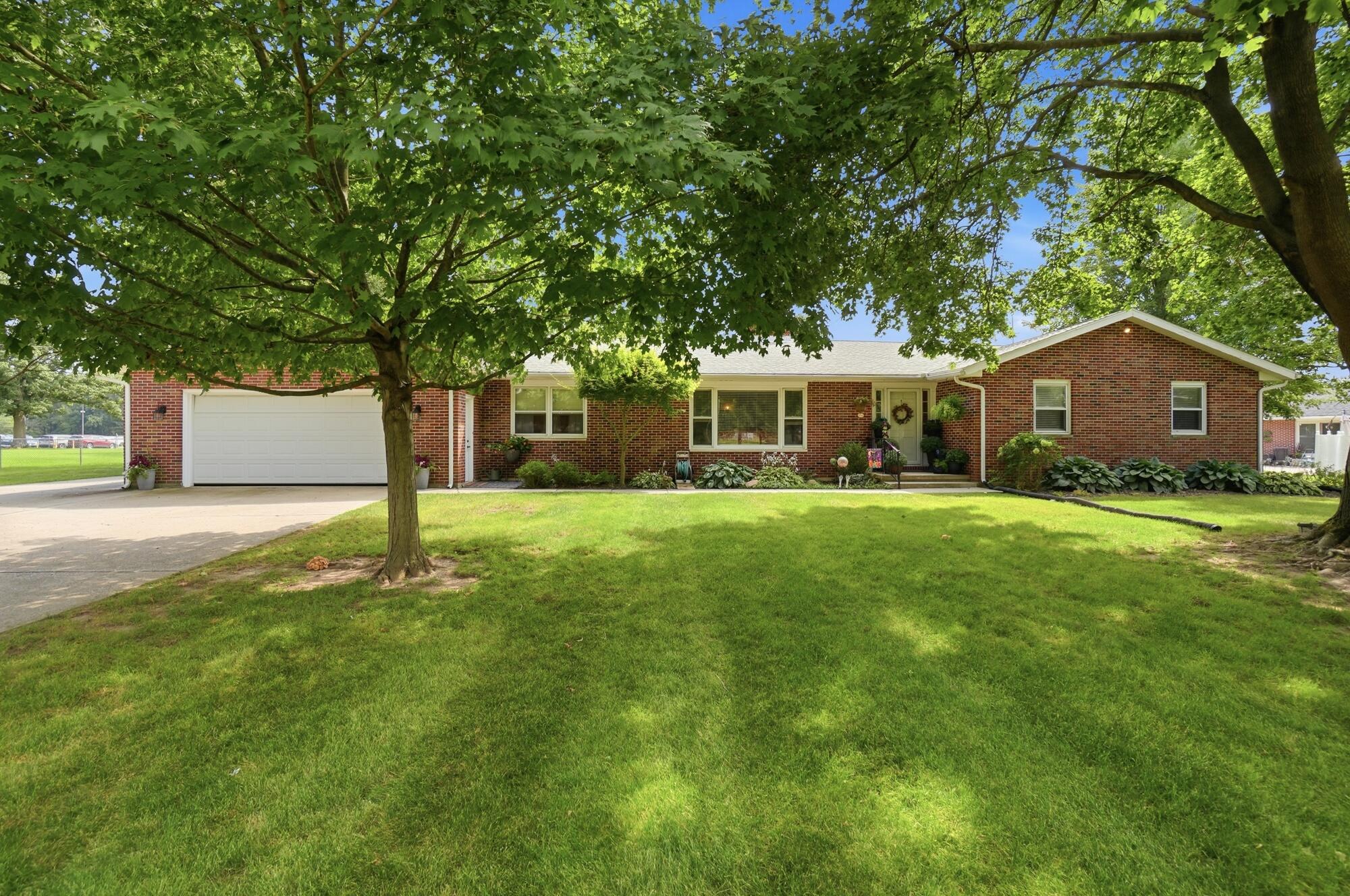 2643 Elmview, Lima, Ohio 45806