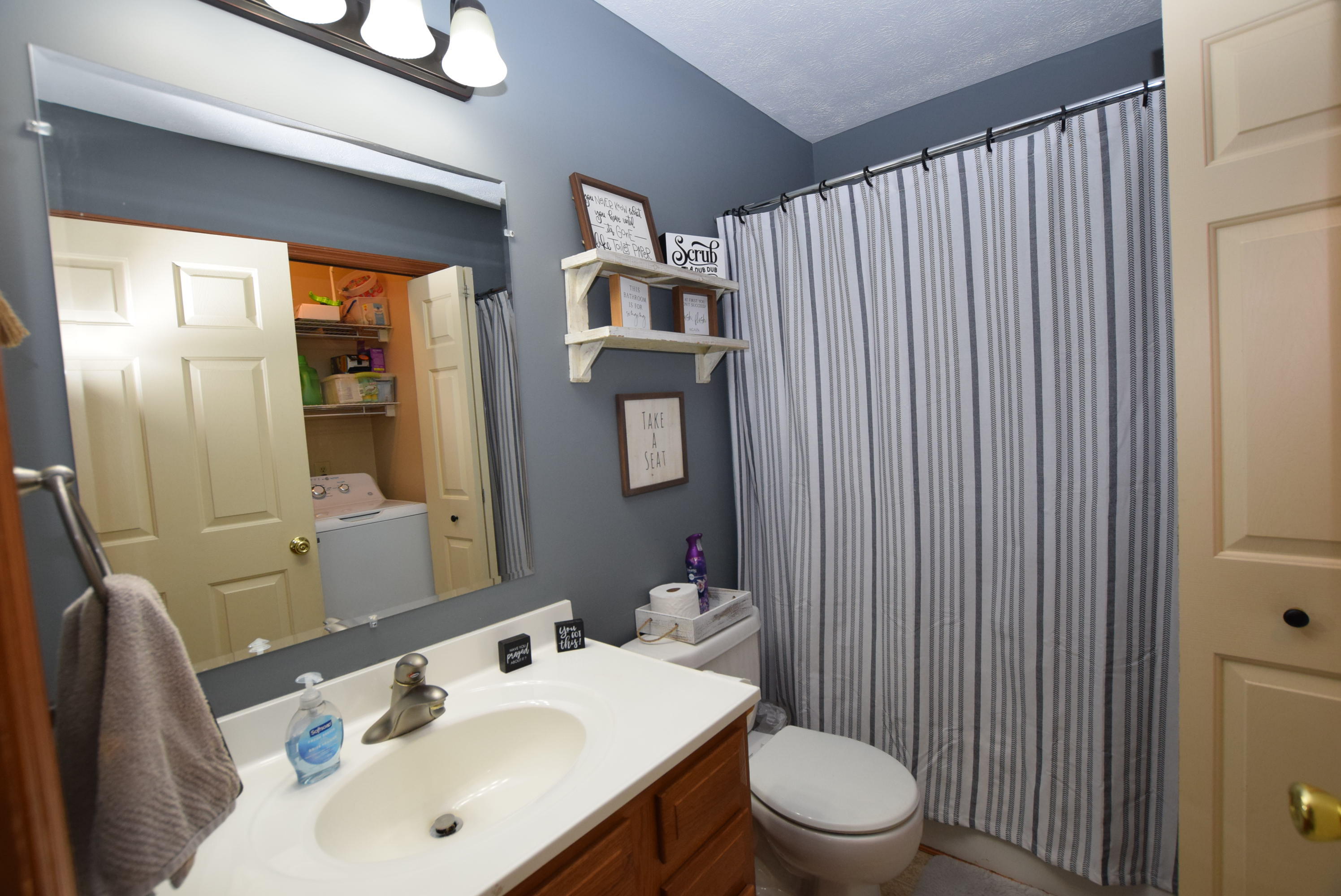 216 4th, Christiansburg, Ohio 45389