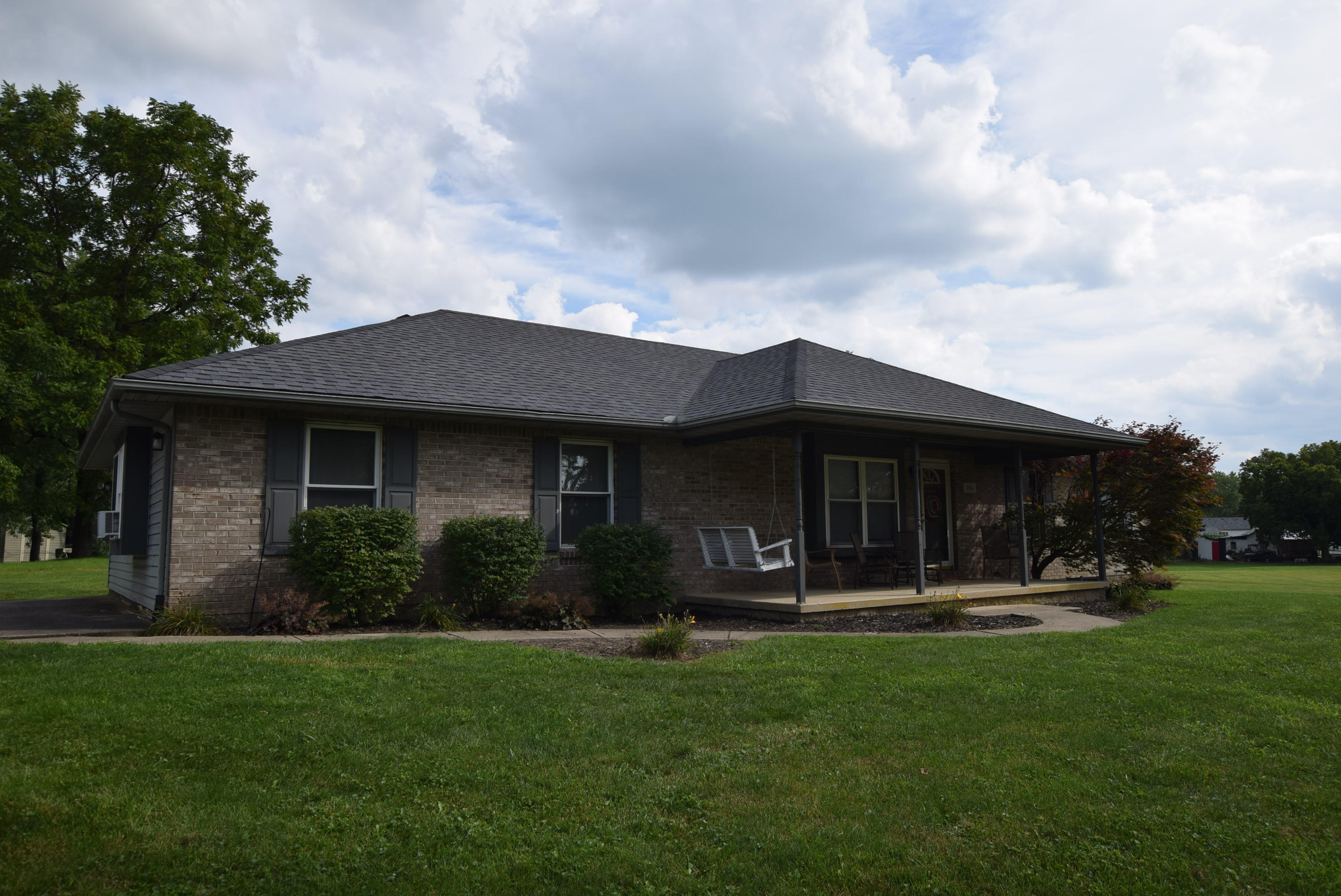 216 4th, Christiansburg, Ohio 45389