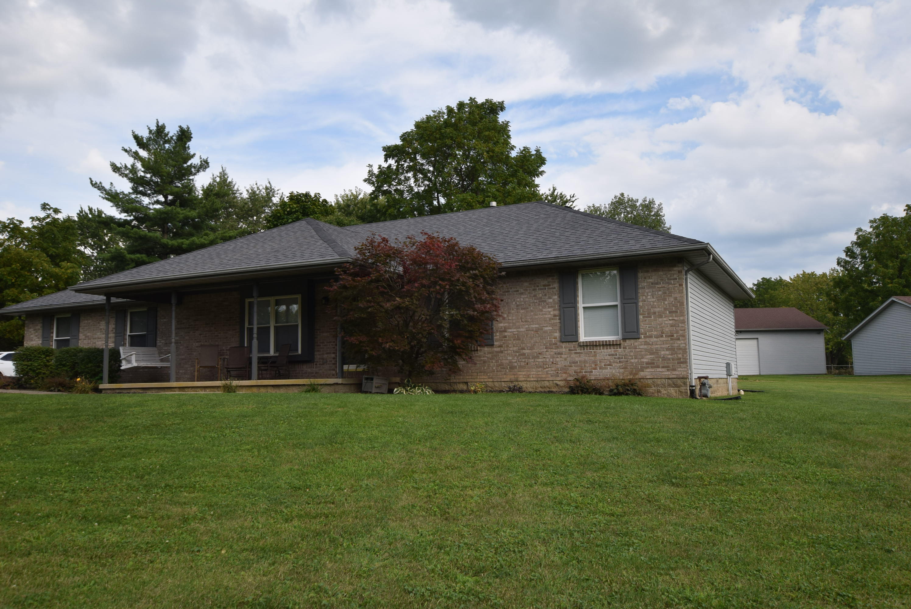 216 4th, Christiansburg, Ohio 45389