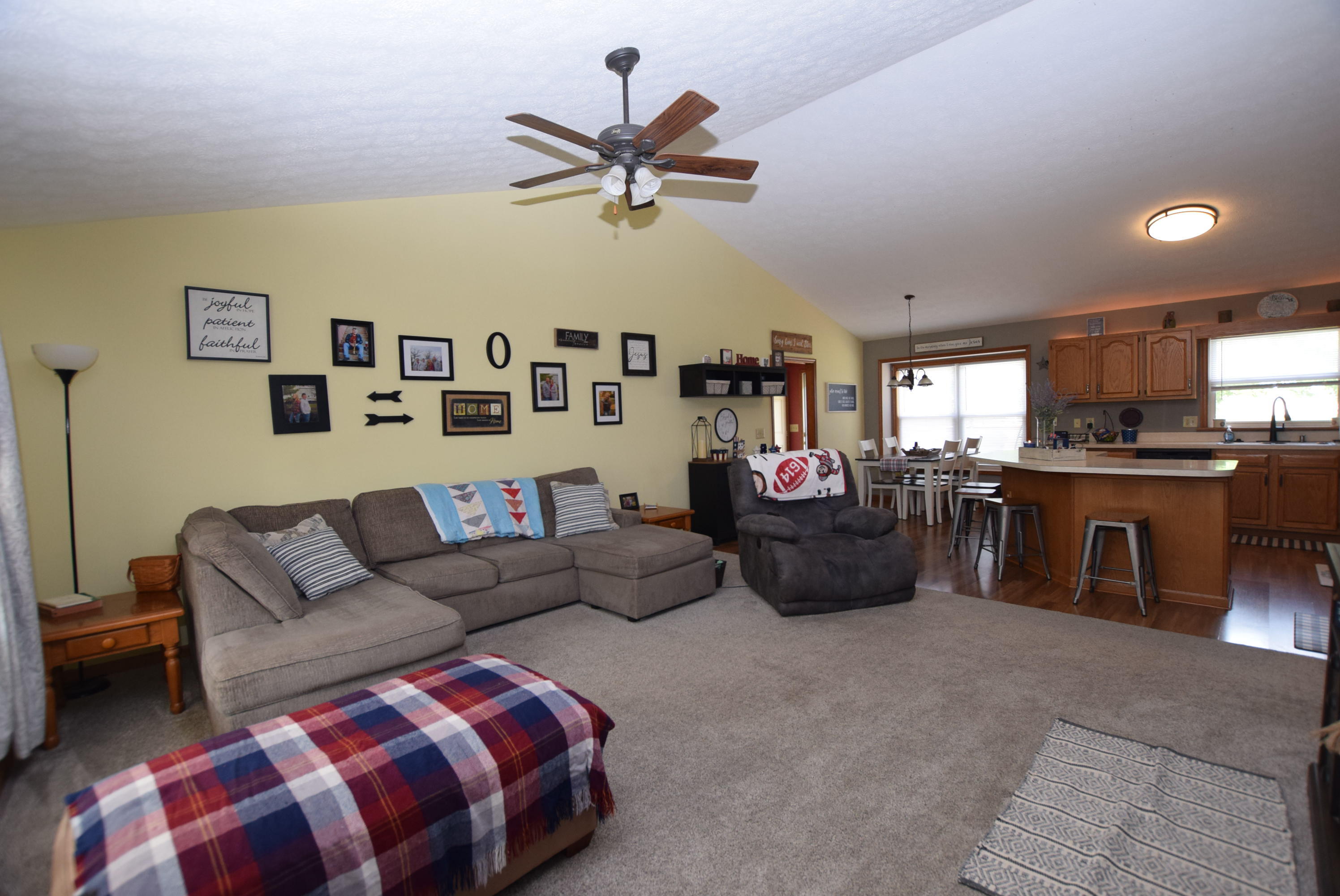 216 4th, Christiansburg, Ohio 45389