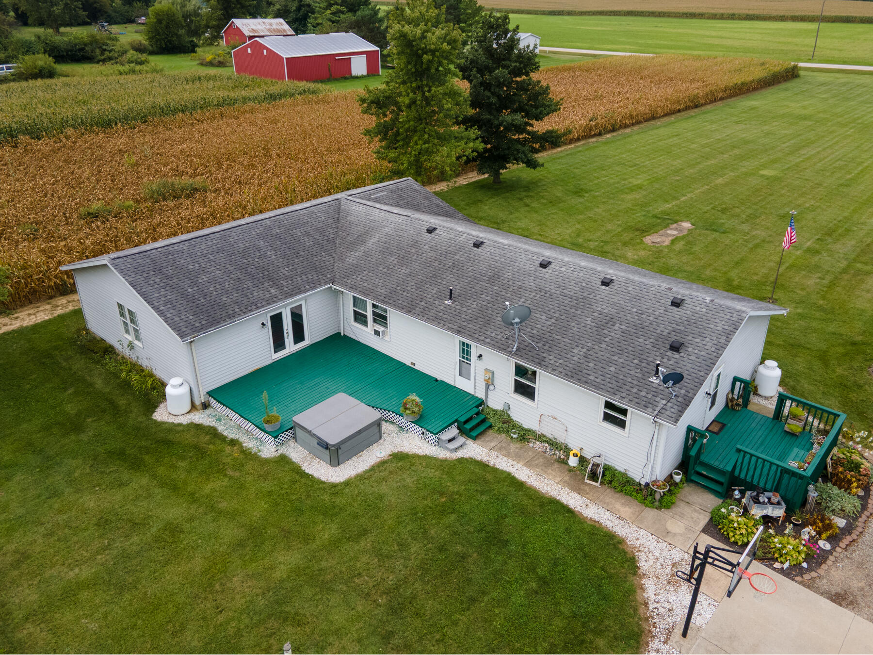 7145 Auld, Bradford, Ohio 45308