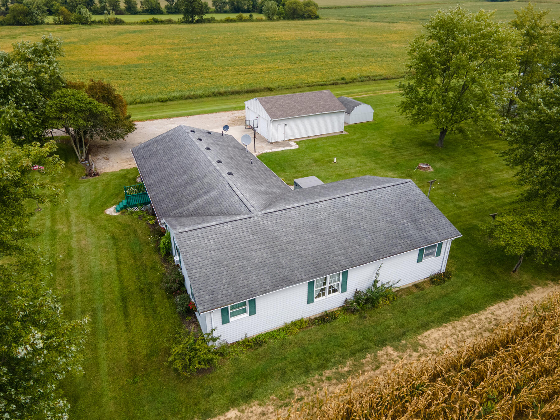 7145 Auld, Bradford, Ohio 45308