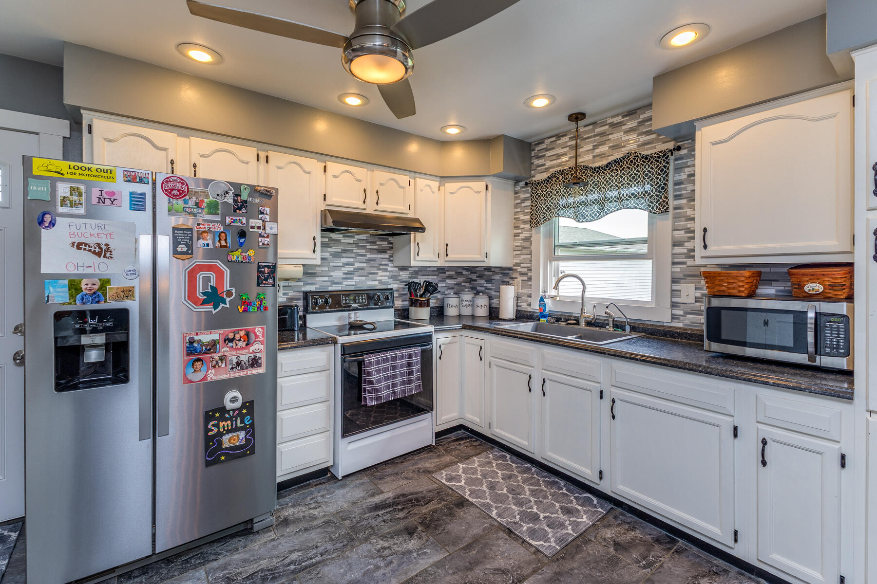 7145 Auld, Bradford, Ohio 45308