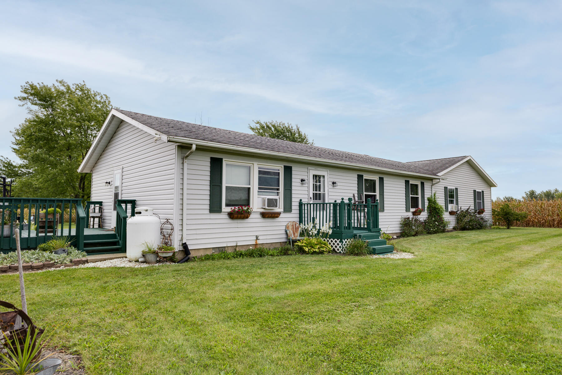 7145 Auld, Bradford, Ohio 45308