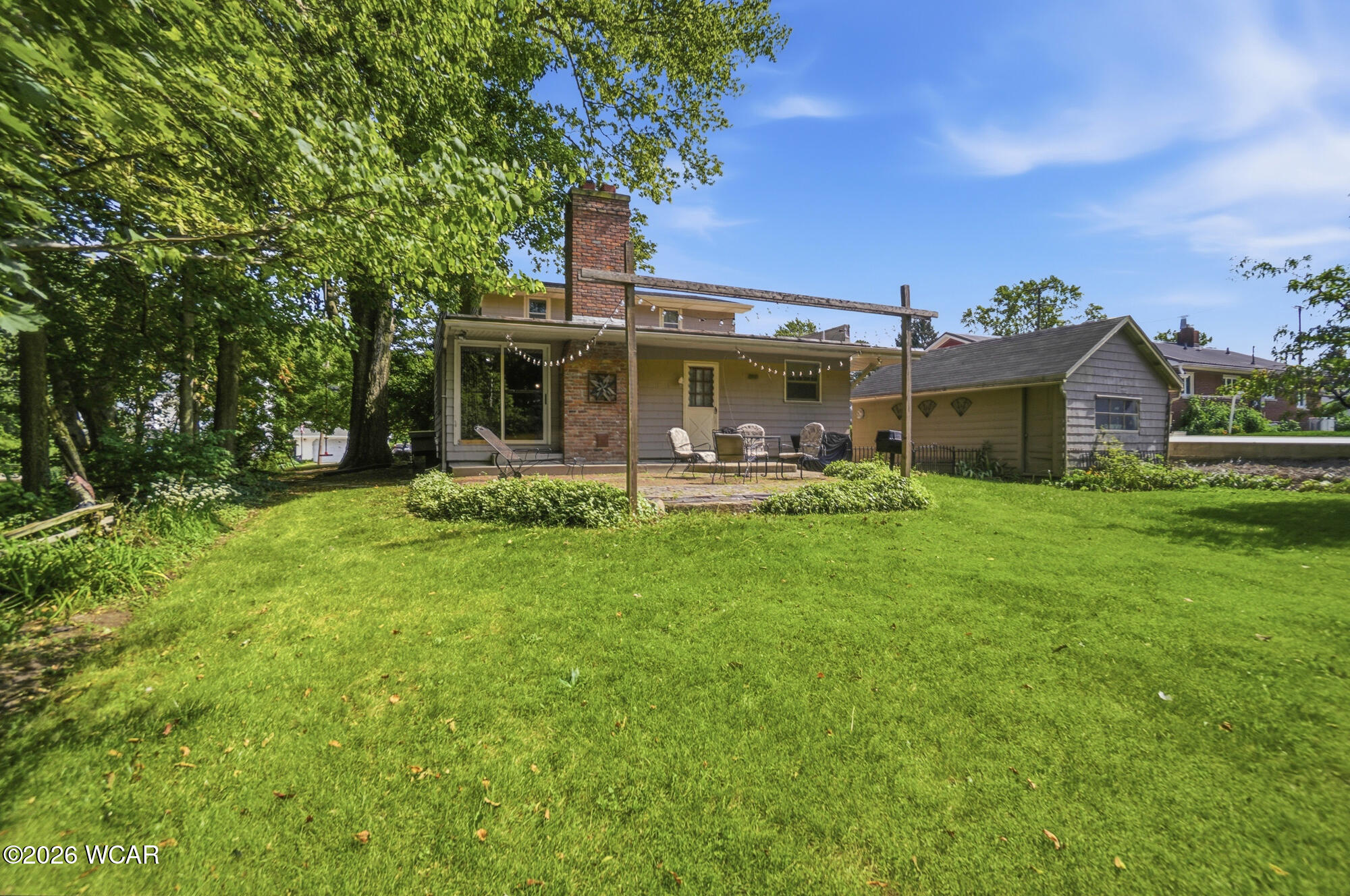 325 Elm Street, Bluffton, Ohio