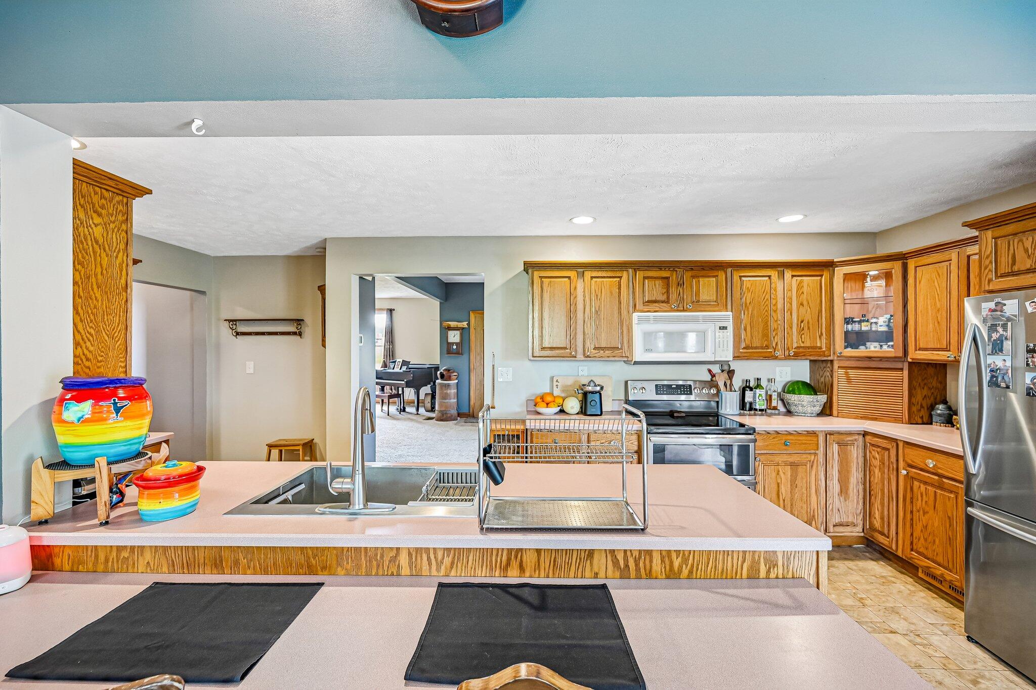 3118 County Road 5, Bellefontaine, Ohio 43311