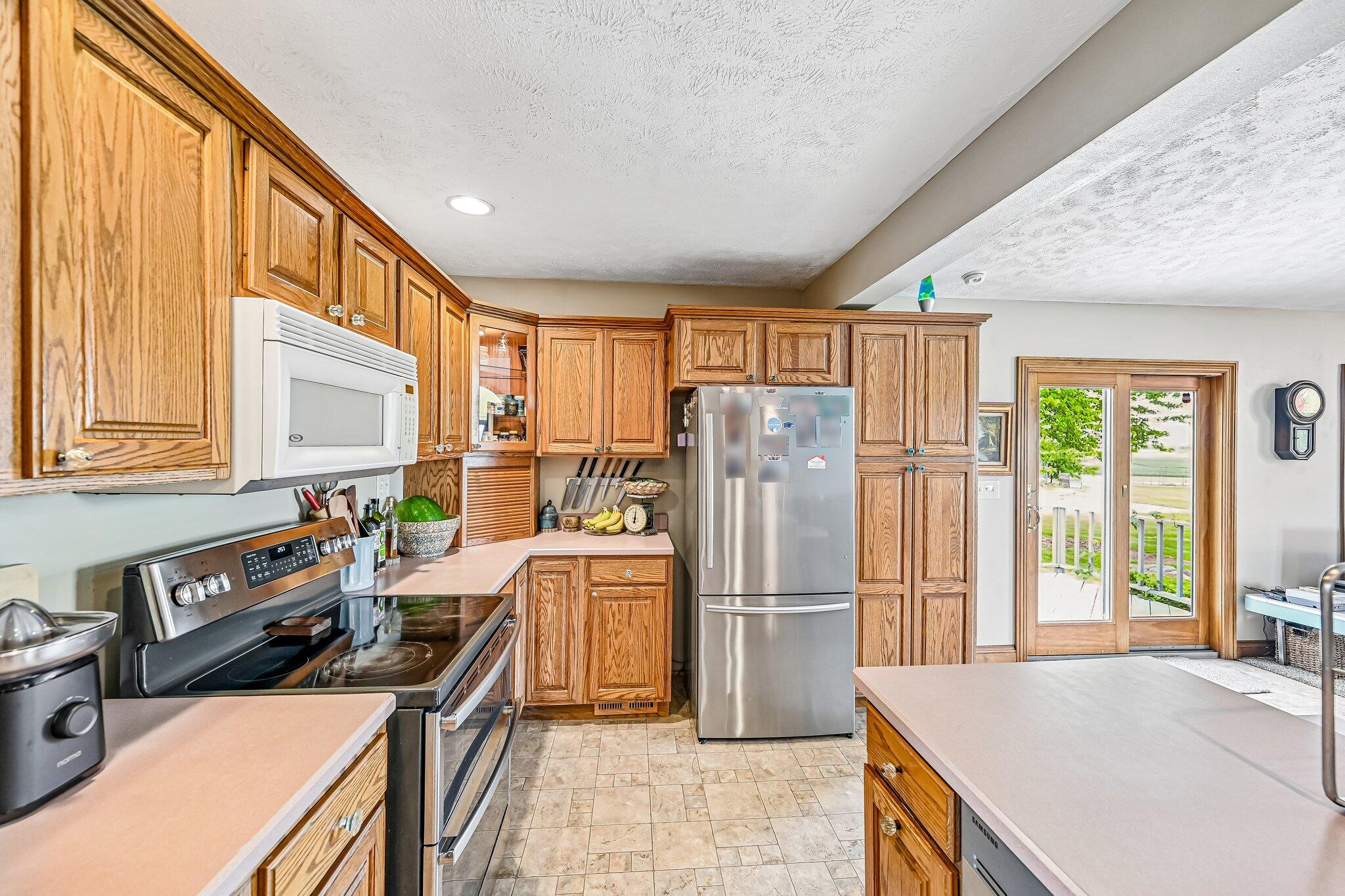 3118 County Road 5, Bellefontaine, Ohio 43311