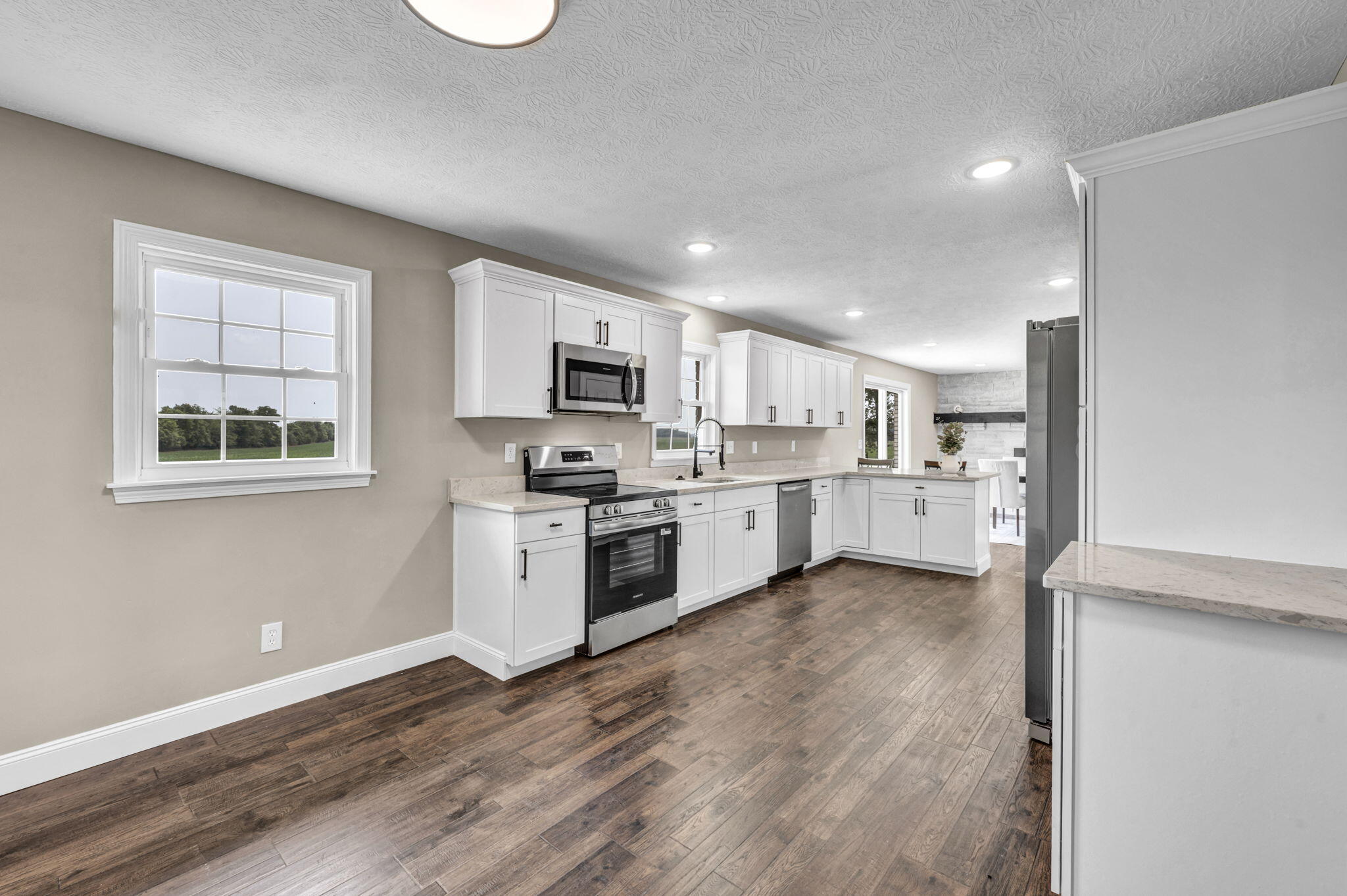 9011 State Route 245, De Graff, Ohio 43318