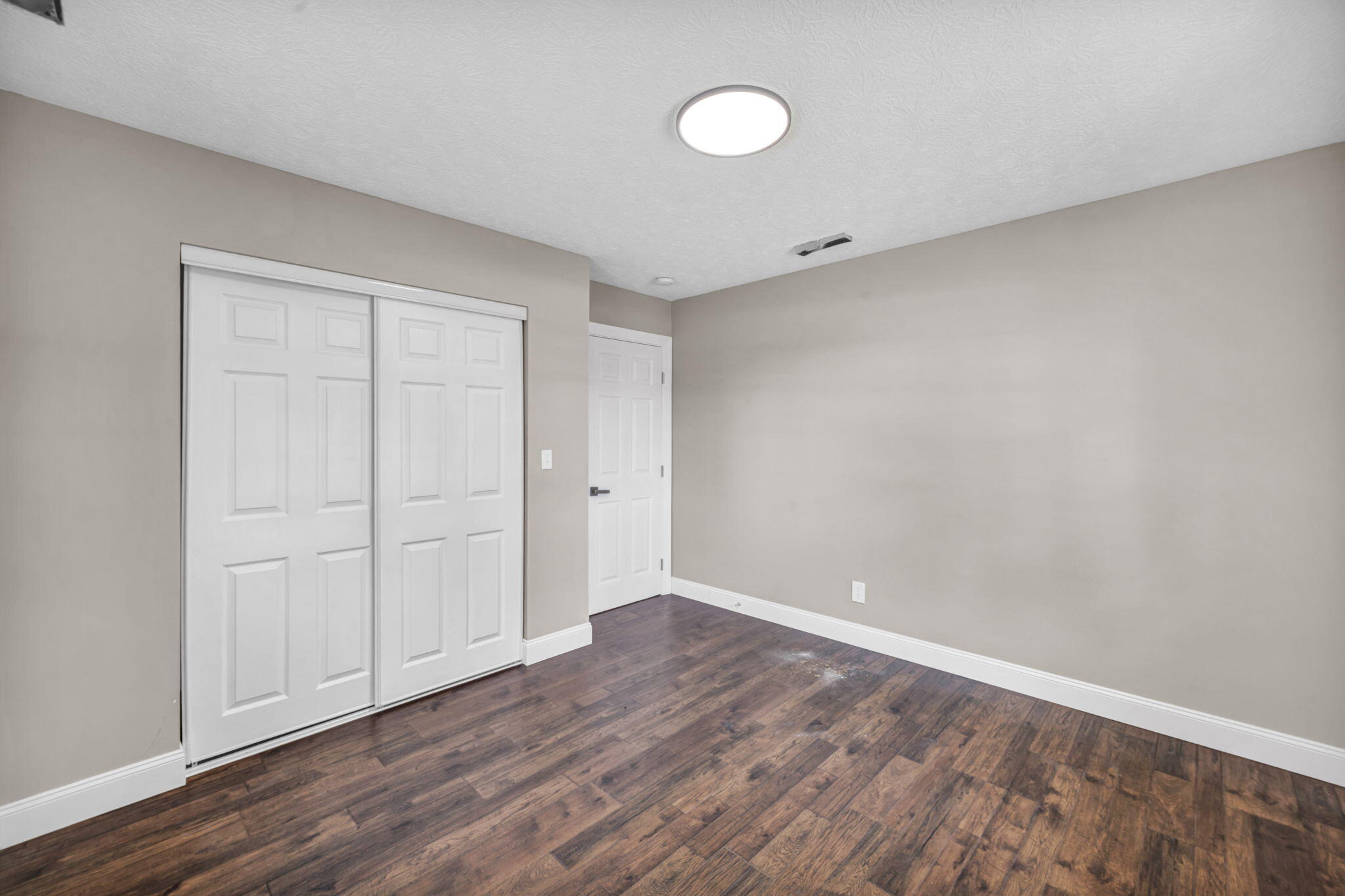 9011 State Route 245, De Graff, Ohio 43318