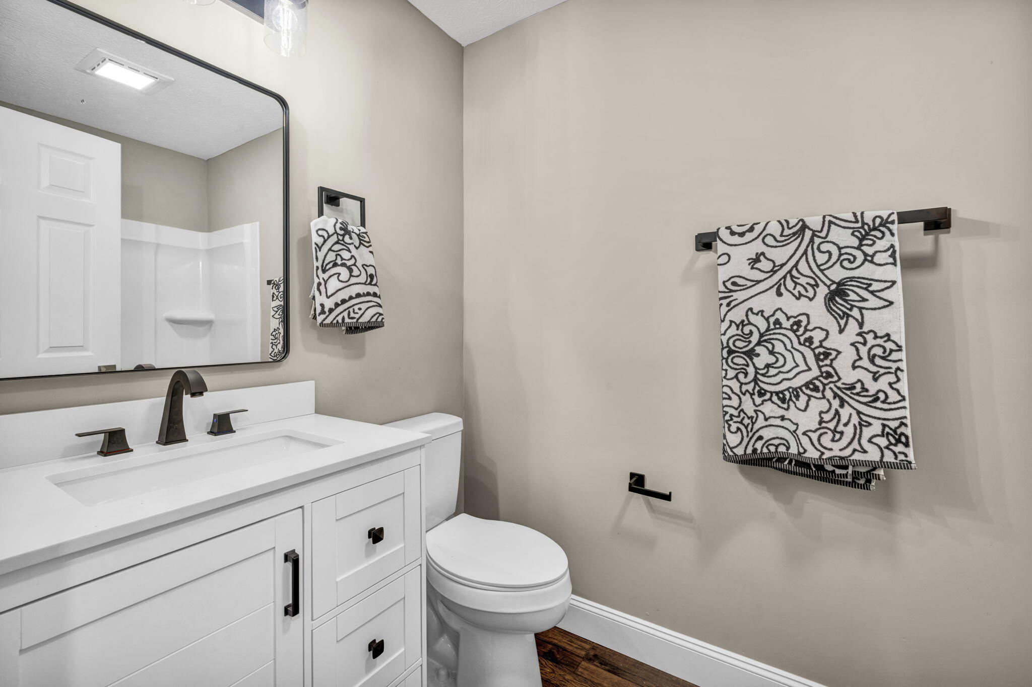 9011 State Route 245, De Graff, Ohio 43318