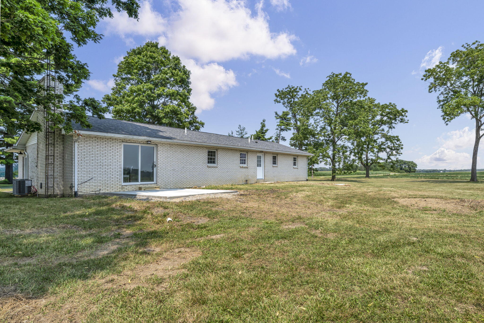 9011 State Route 245, De Graff, Ohio 43318