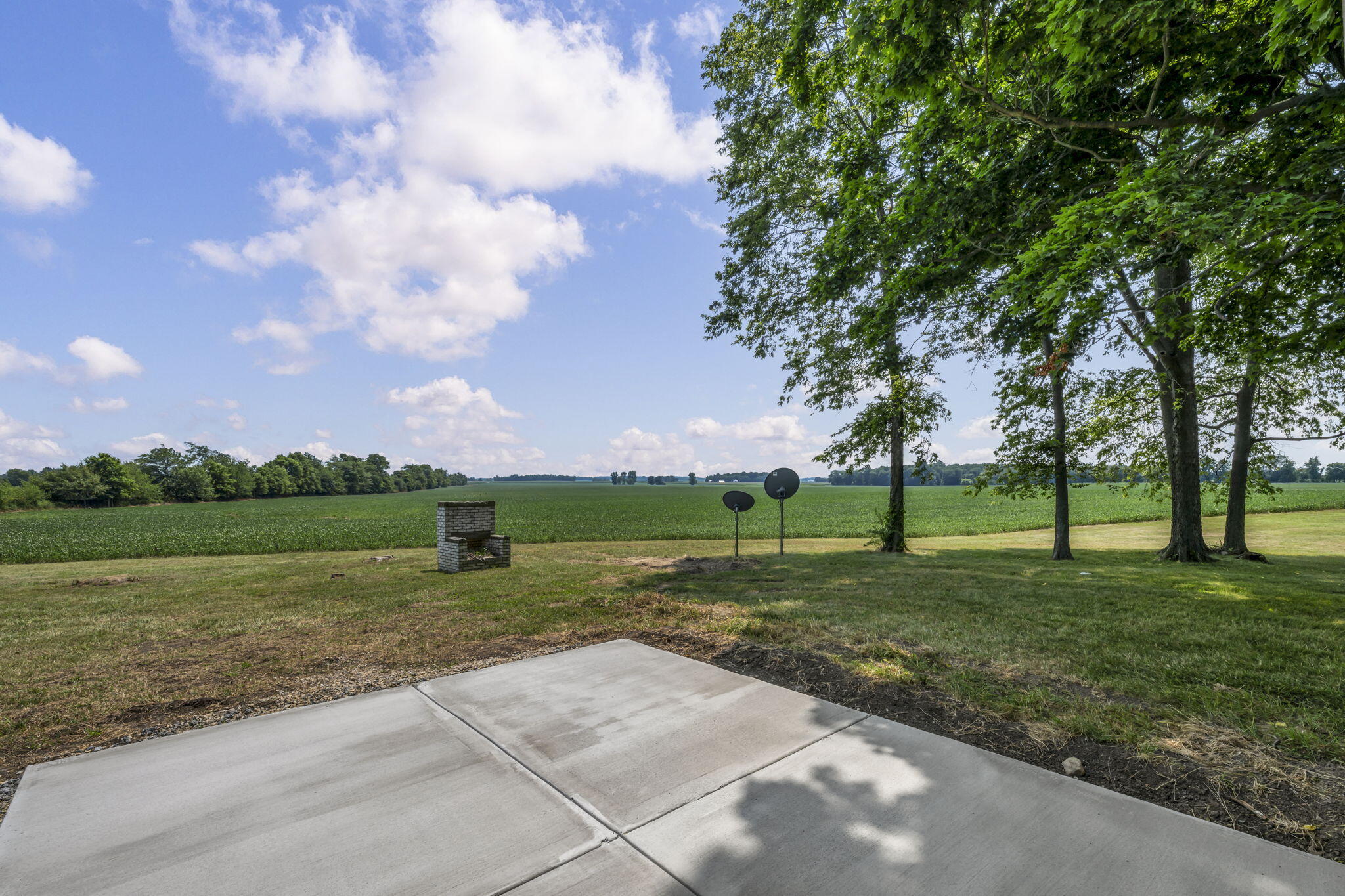 9011 State Route 245, De Graff, Ohio 43318