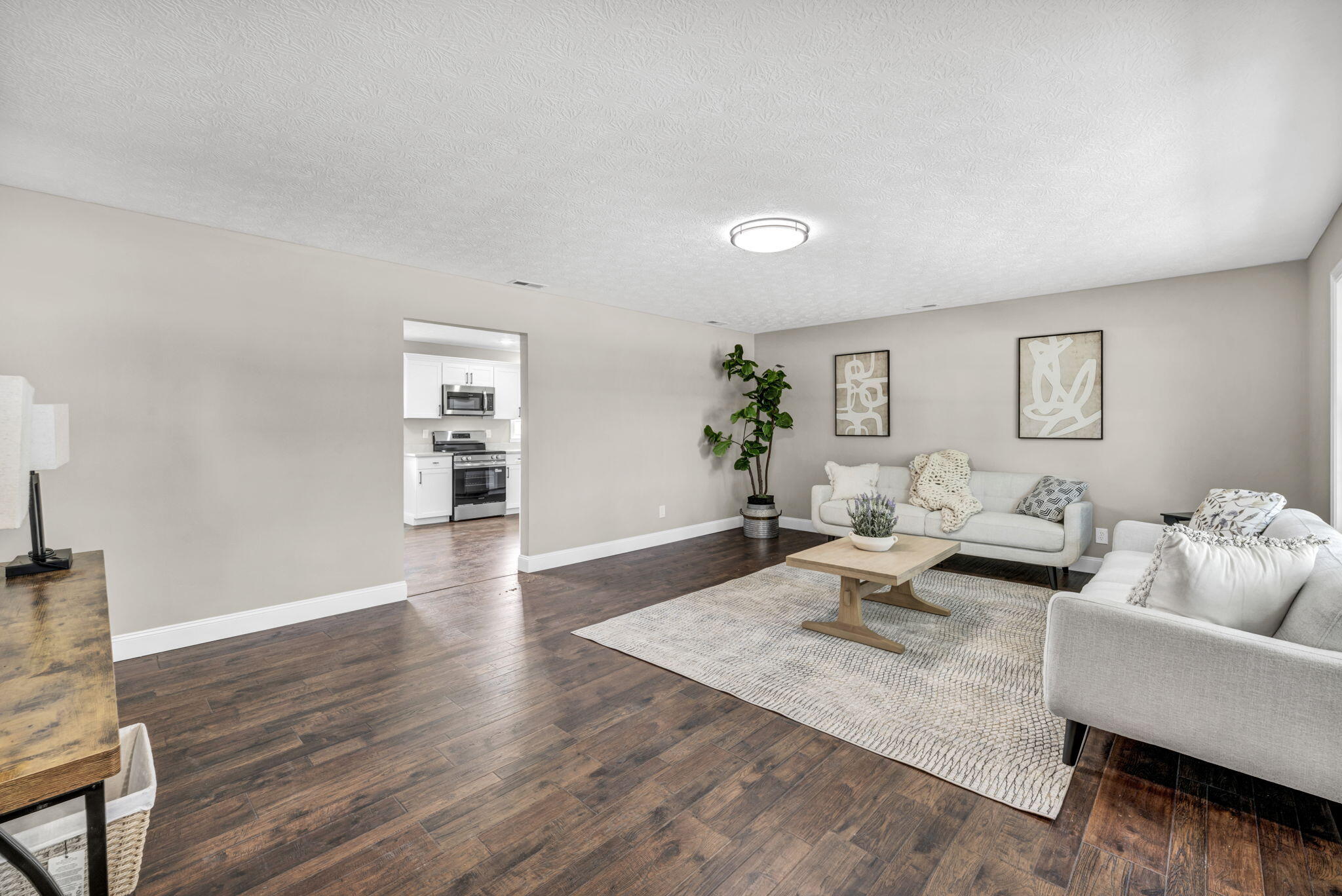 9011 State Route 245, De Graff, Ohio 43318