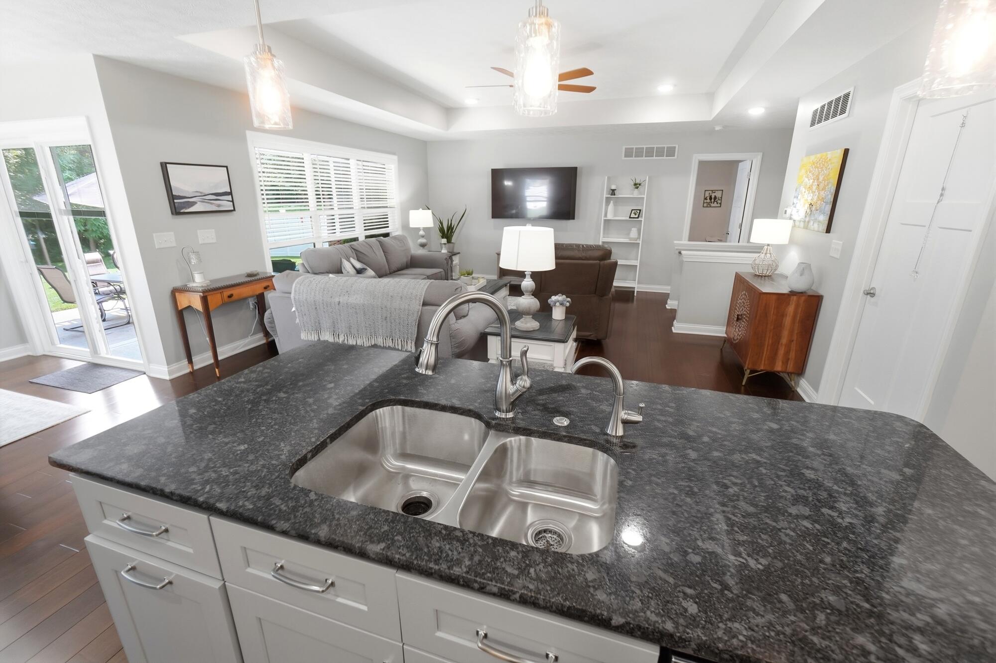 4158 Midfield, Springfield, Ohio 45503