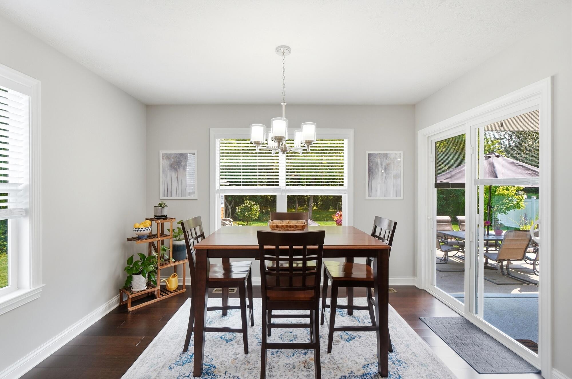 4158 Midfield, Springfield, Ohio 45503