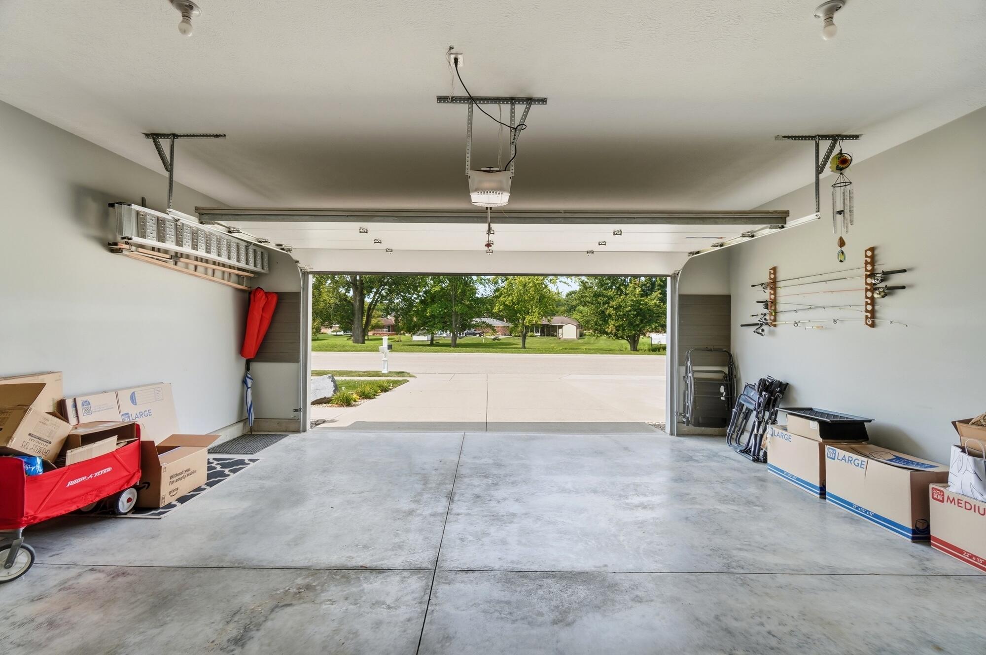 4158 Midfield, Springfield, Ohio 45503