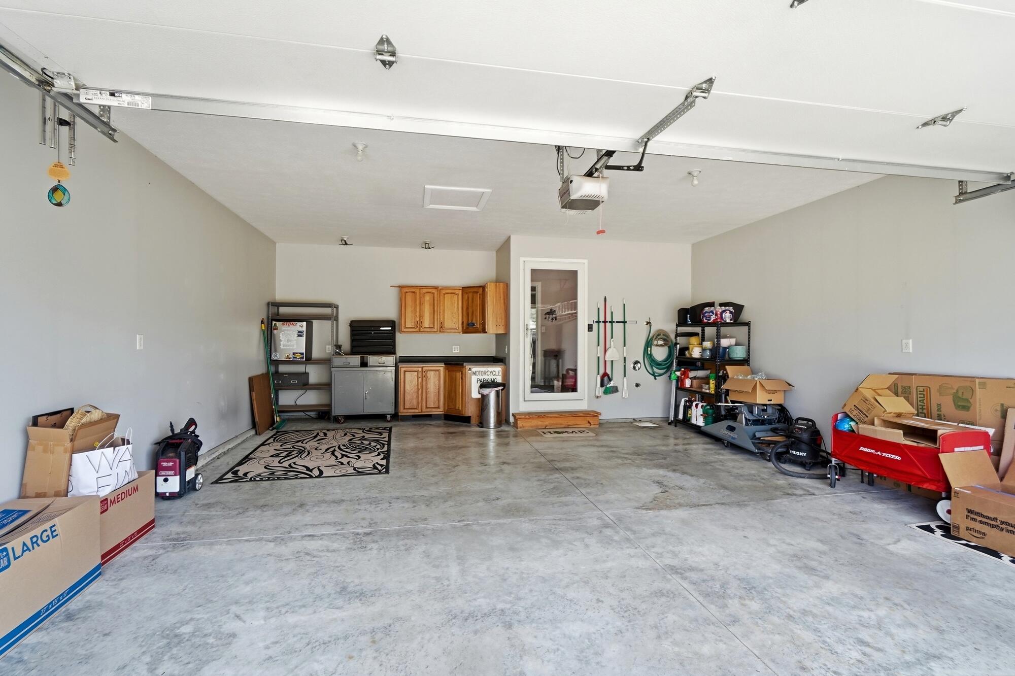 4158 Midfield, Springfield, Ohio 45503