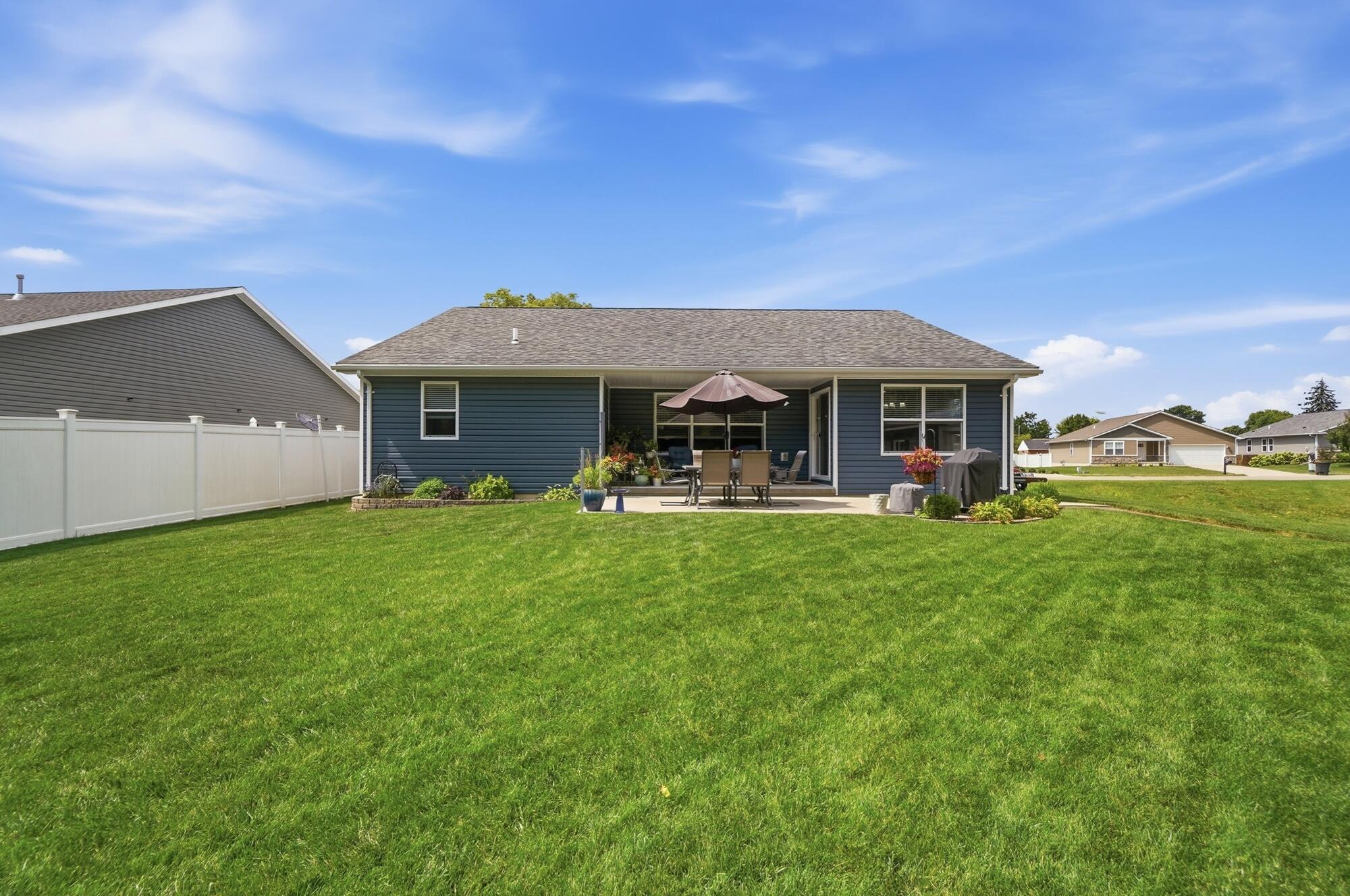 4158 Midfield, Springfield, Ohio 45503