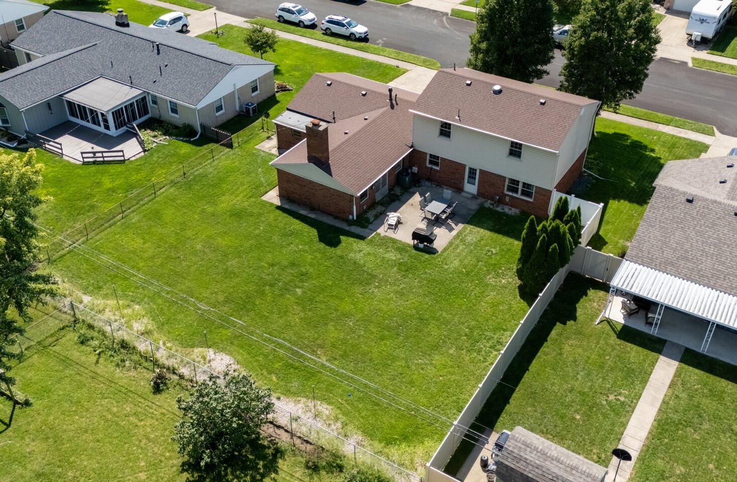 1145 Crestview, Troy, Ohio 45373