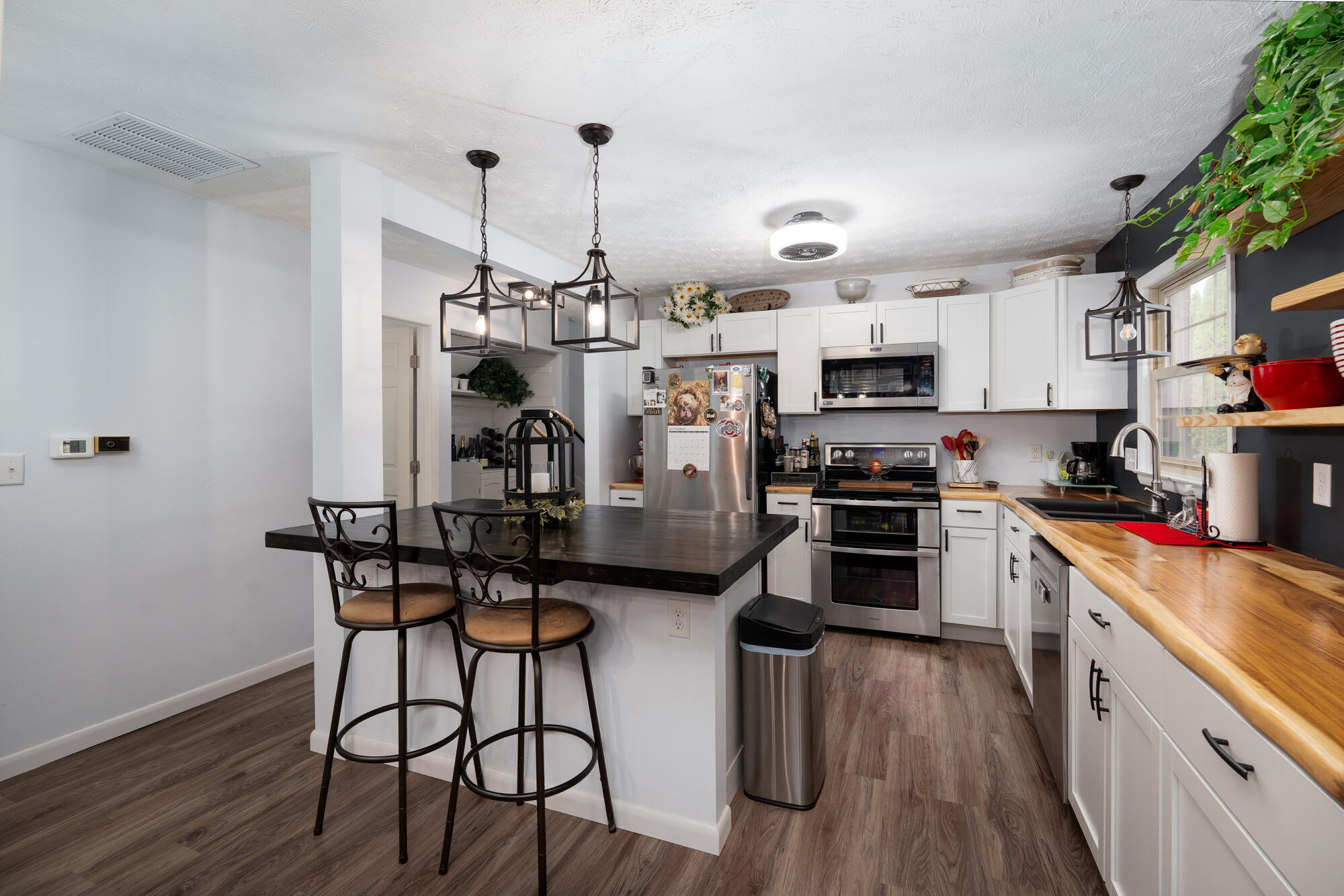 1145 Crestview, Troy, Ohio 45373