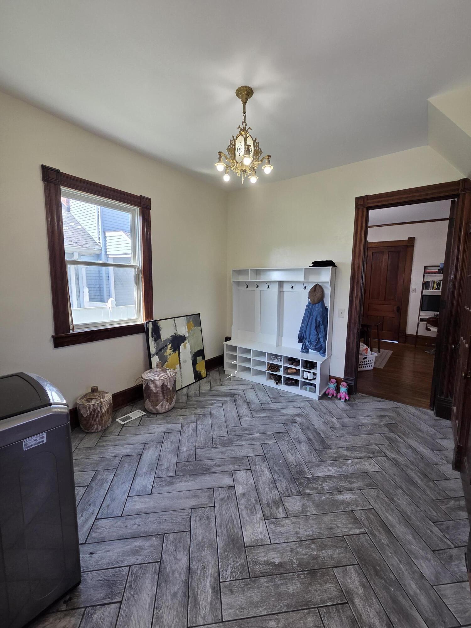 647 Main, Urbana, Ohio 43078