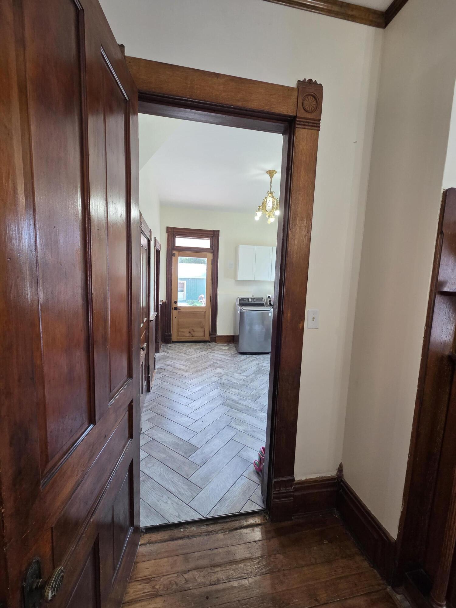 647 Main, Urbana, Ohio 43078