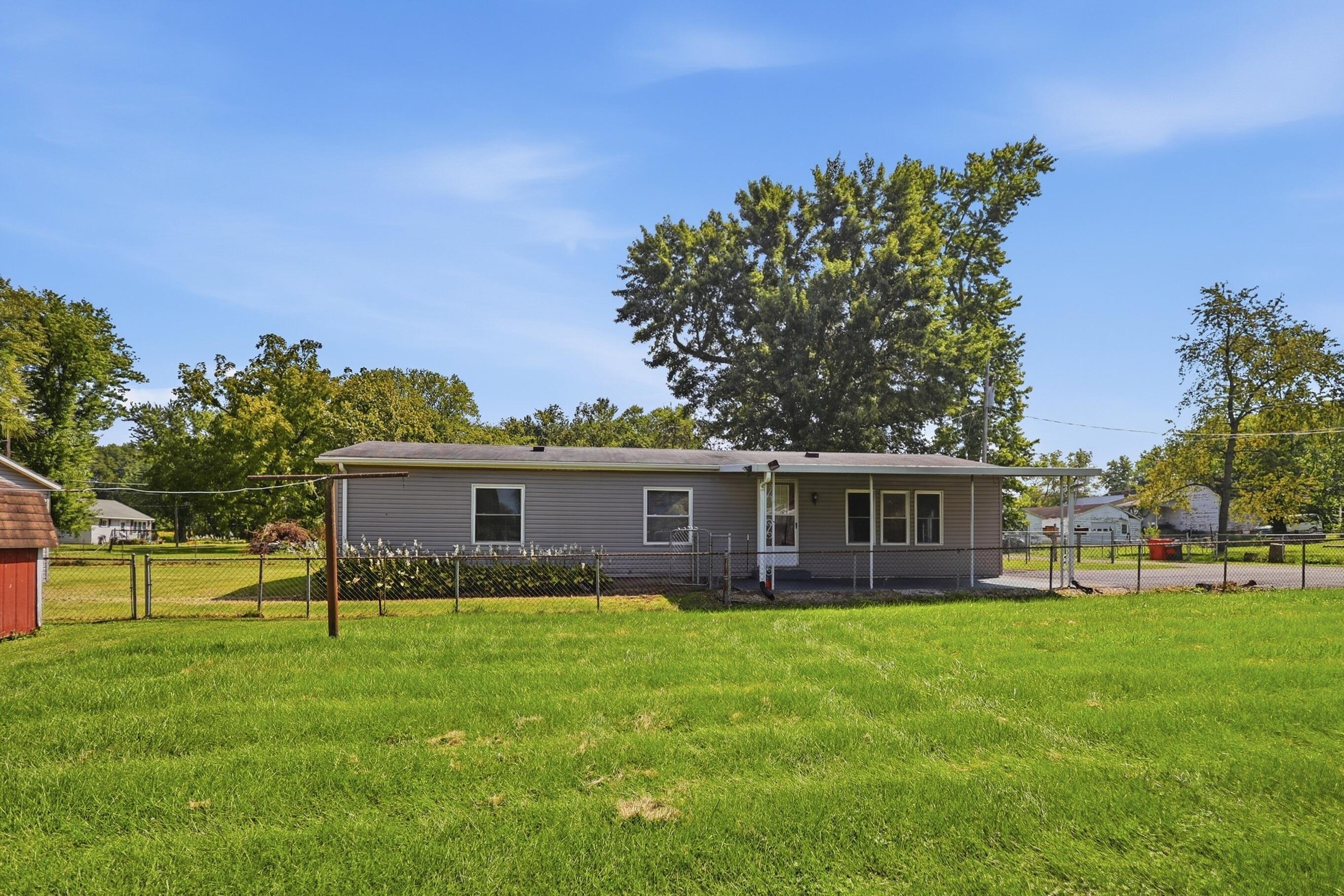4748 Walker, Springfield, Ohio 45505
