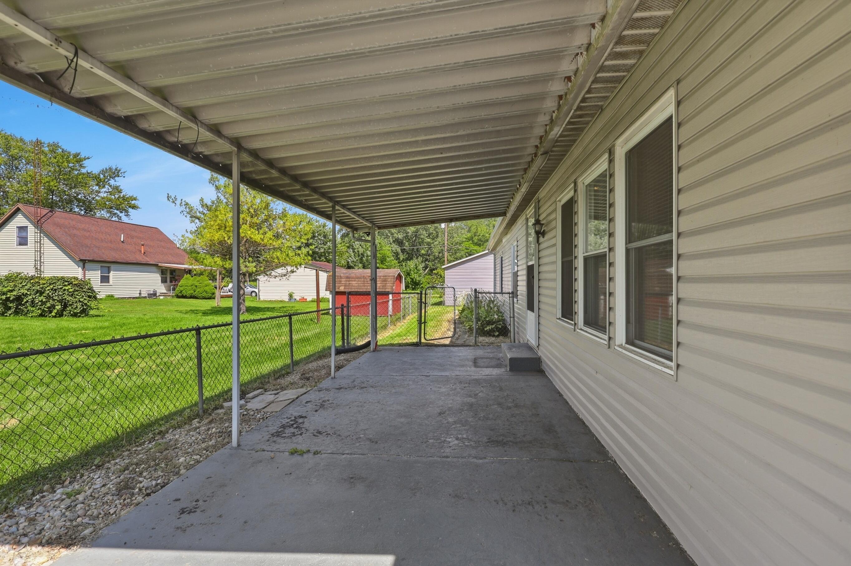 4748 Walker, Springfield, Ohio 45505