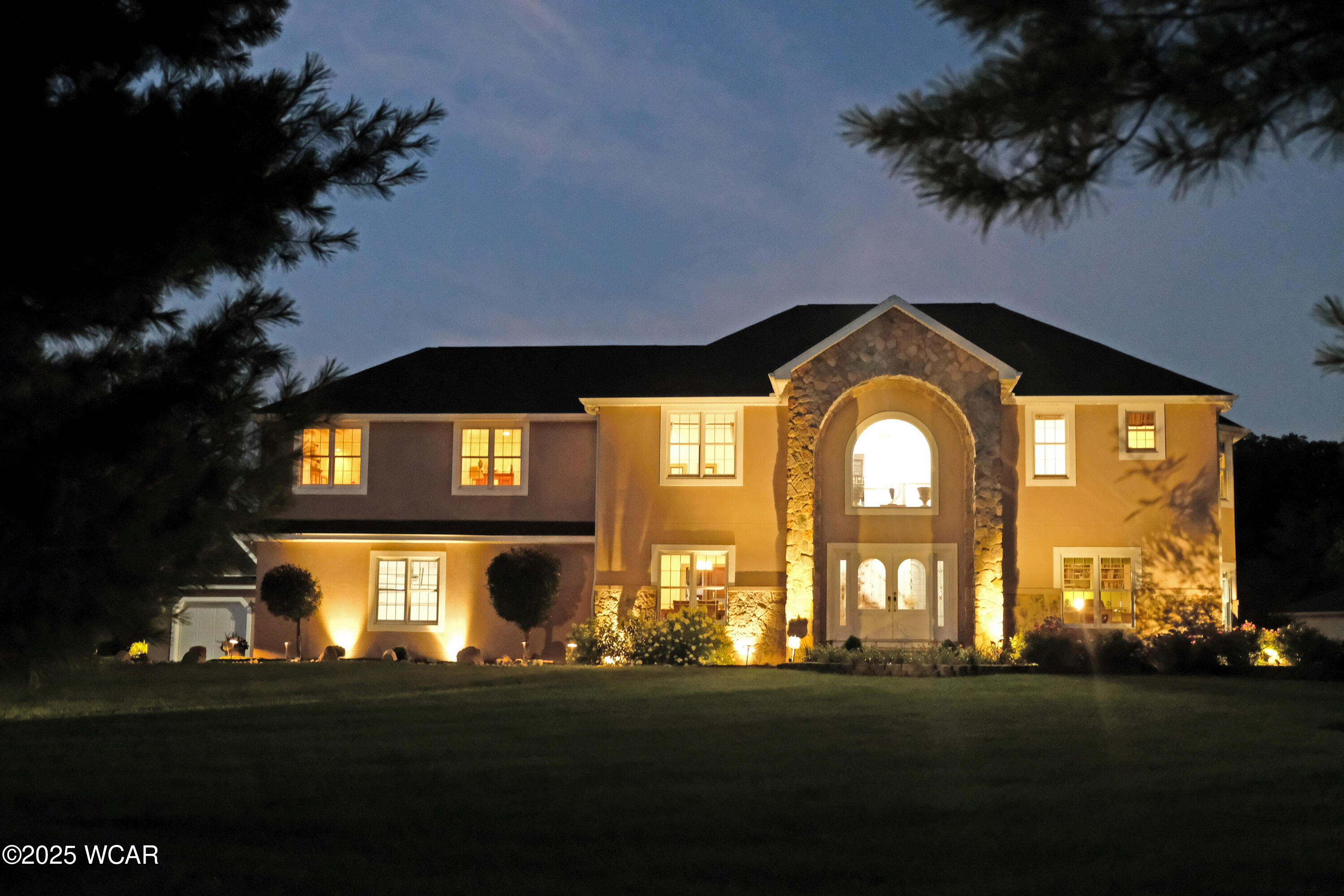 2905 Oak Hill Court, Lima, Ohio