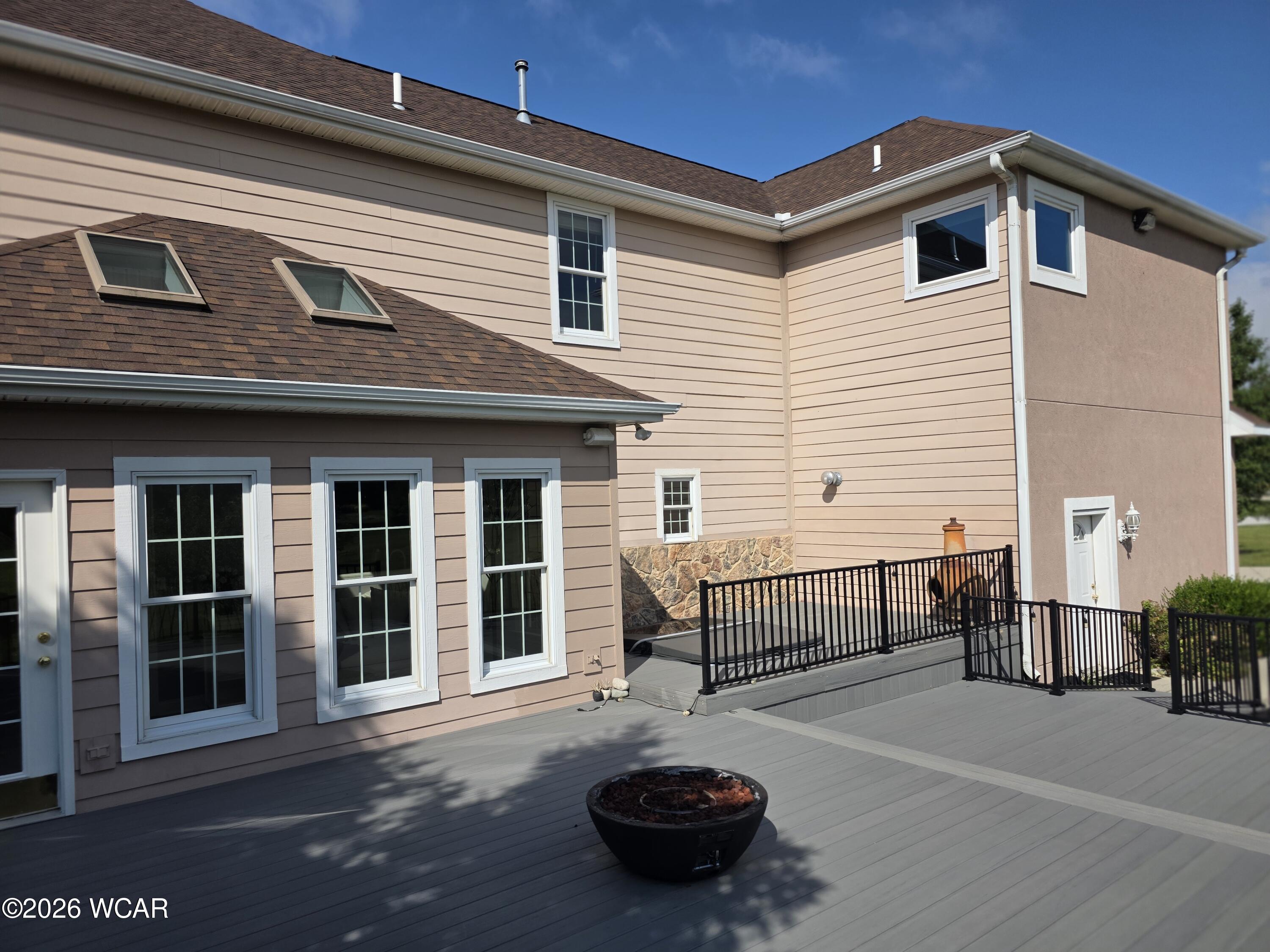 2905 Oak Hill Court, Lima, Ohio