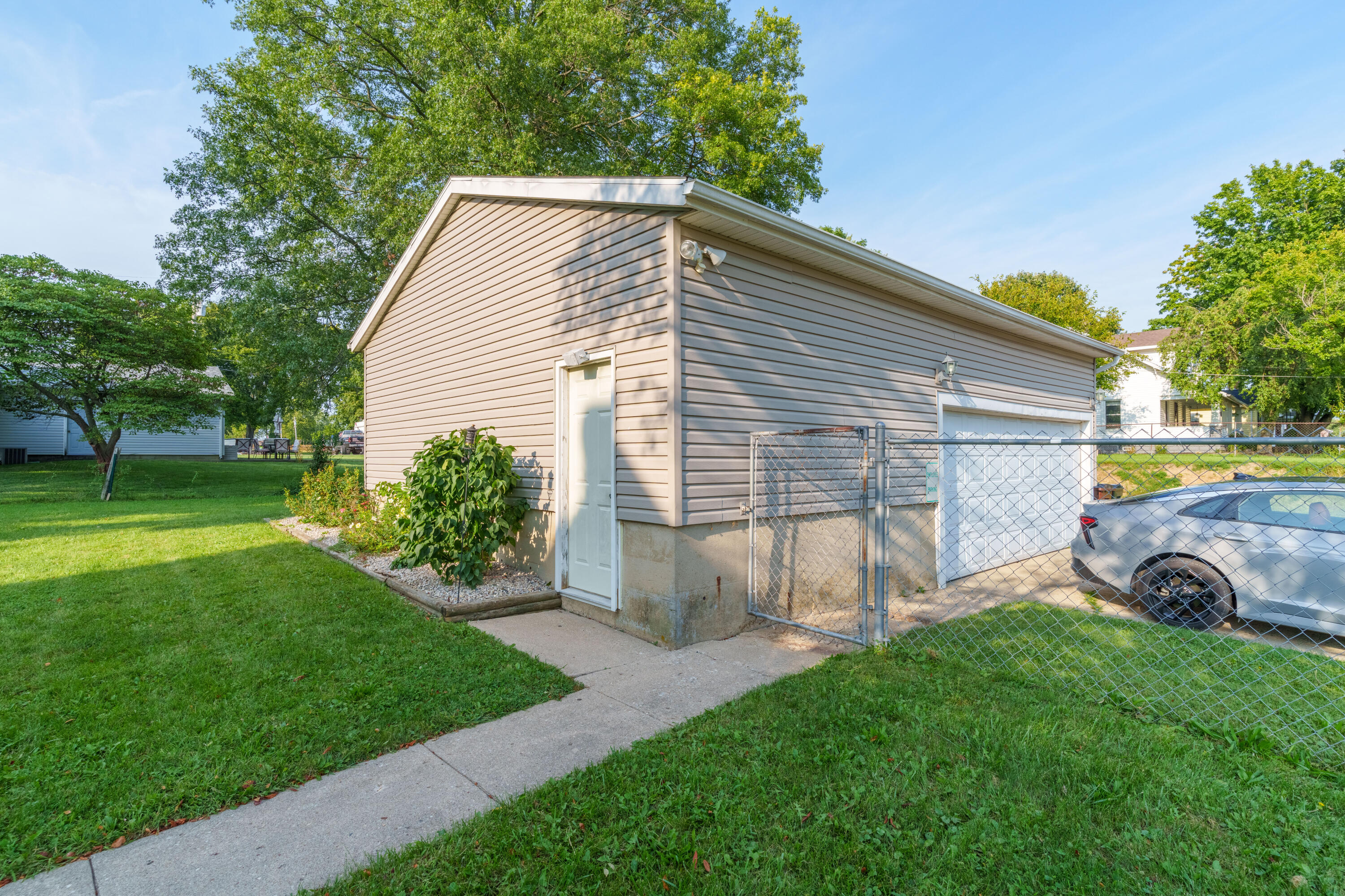 1002 Main, Sidney, Ohio 45365